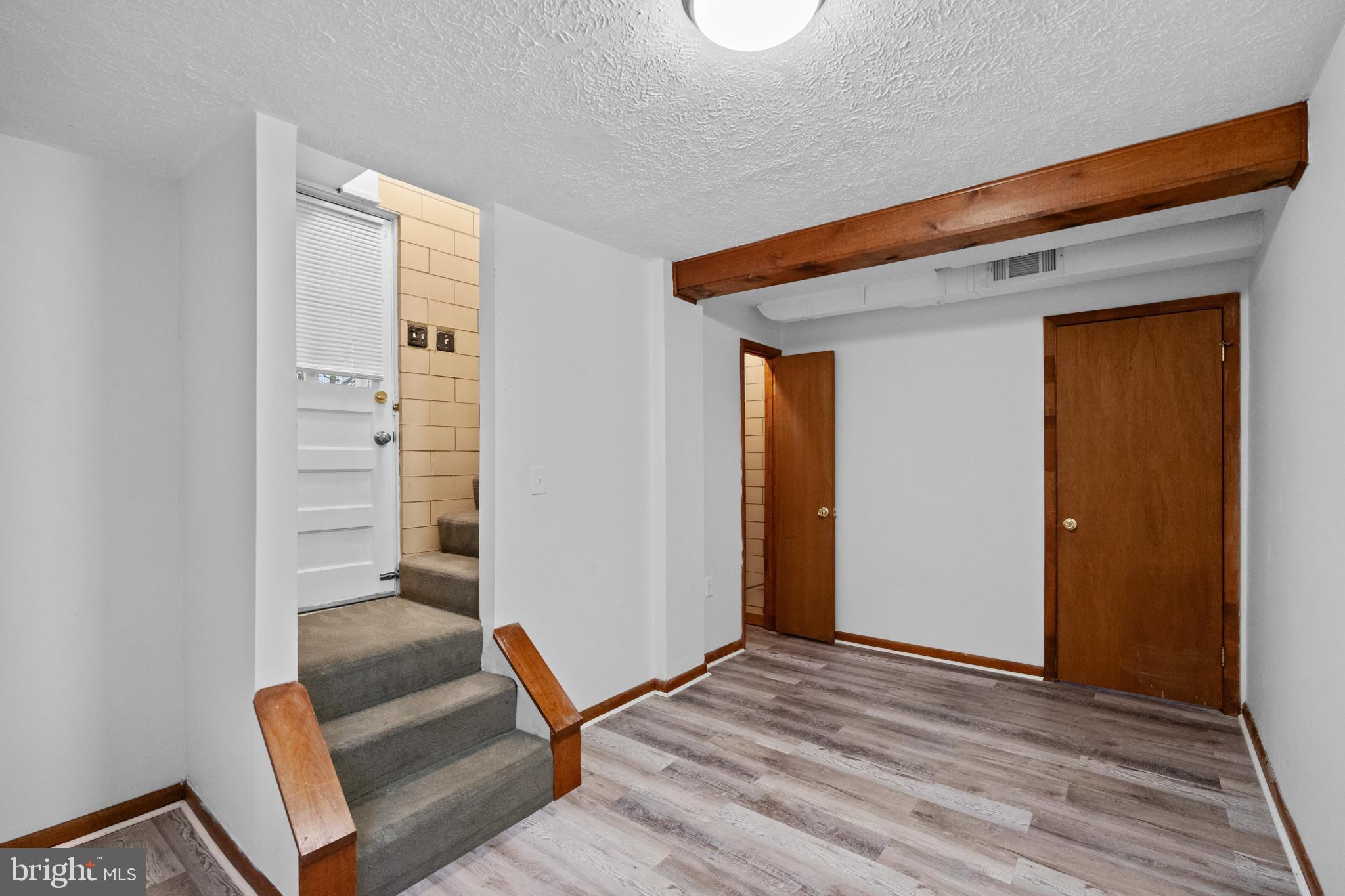 OVERLEA - Residential