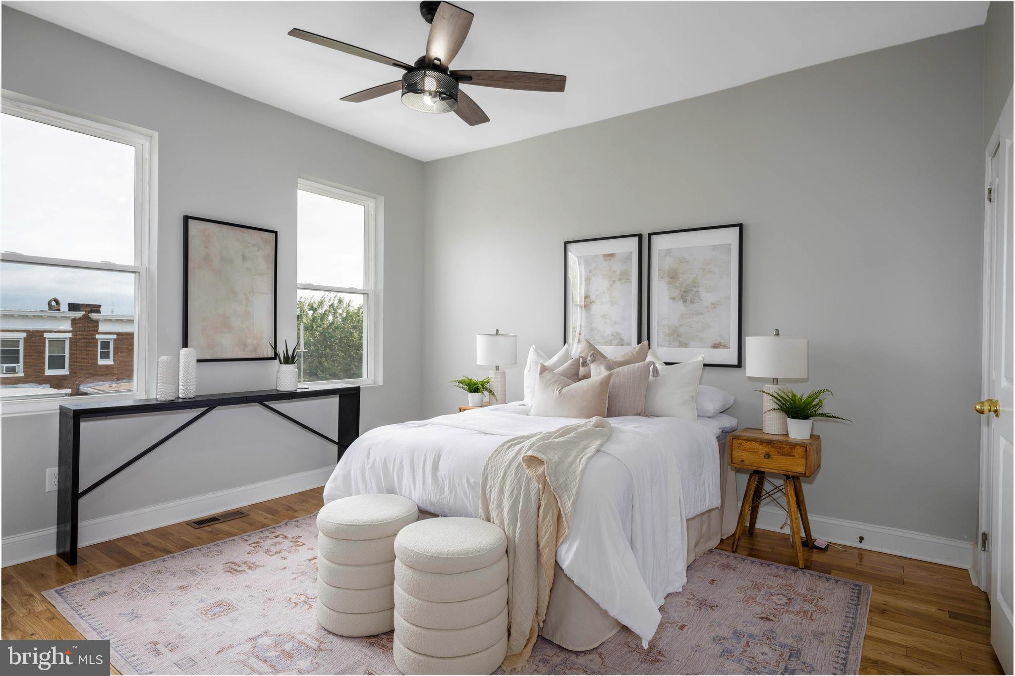 MONTEBELLO LAKE - Residential