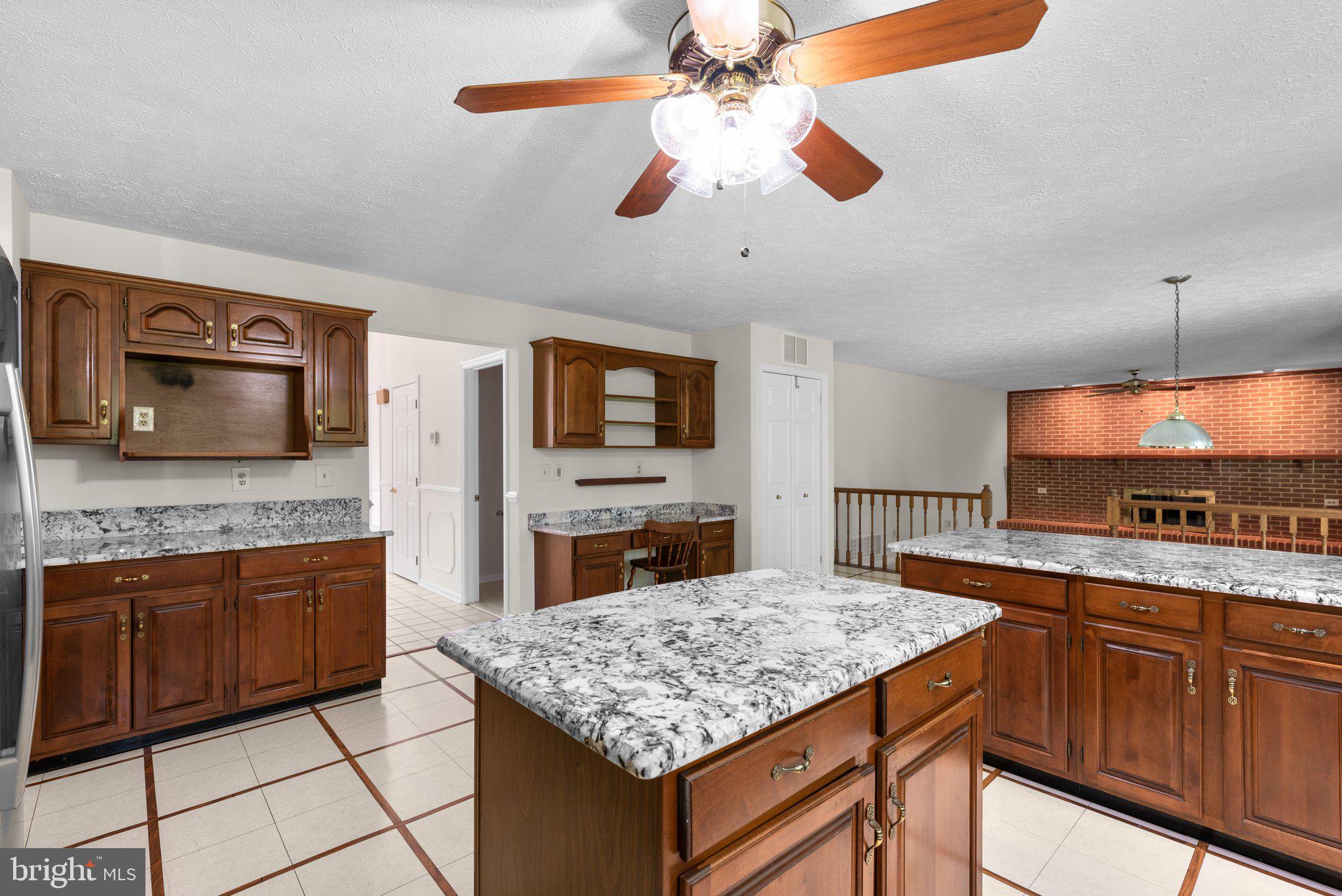 LINTHICUM HEIGHTS - Residential