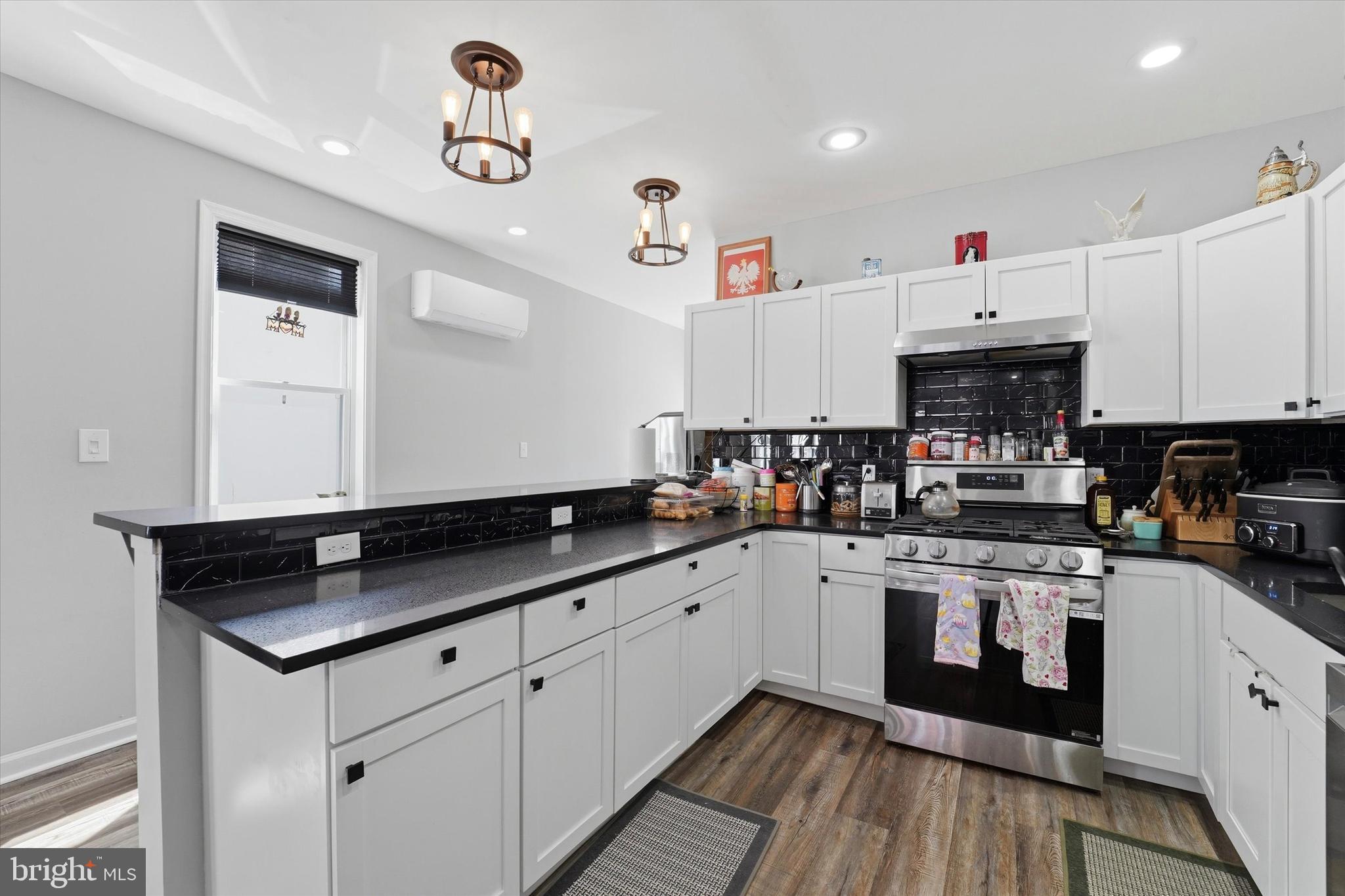 BRIDESBURG - Residential