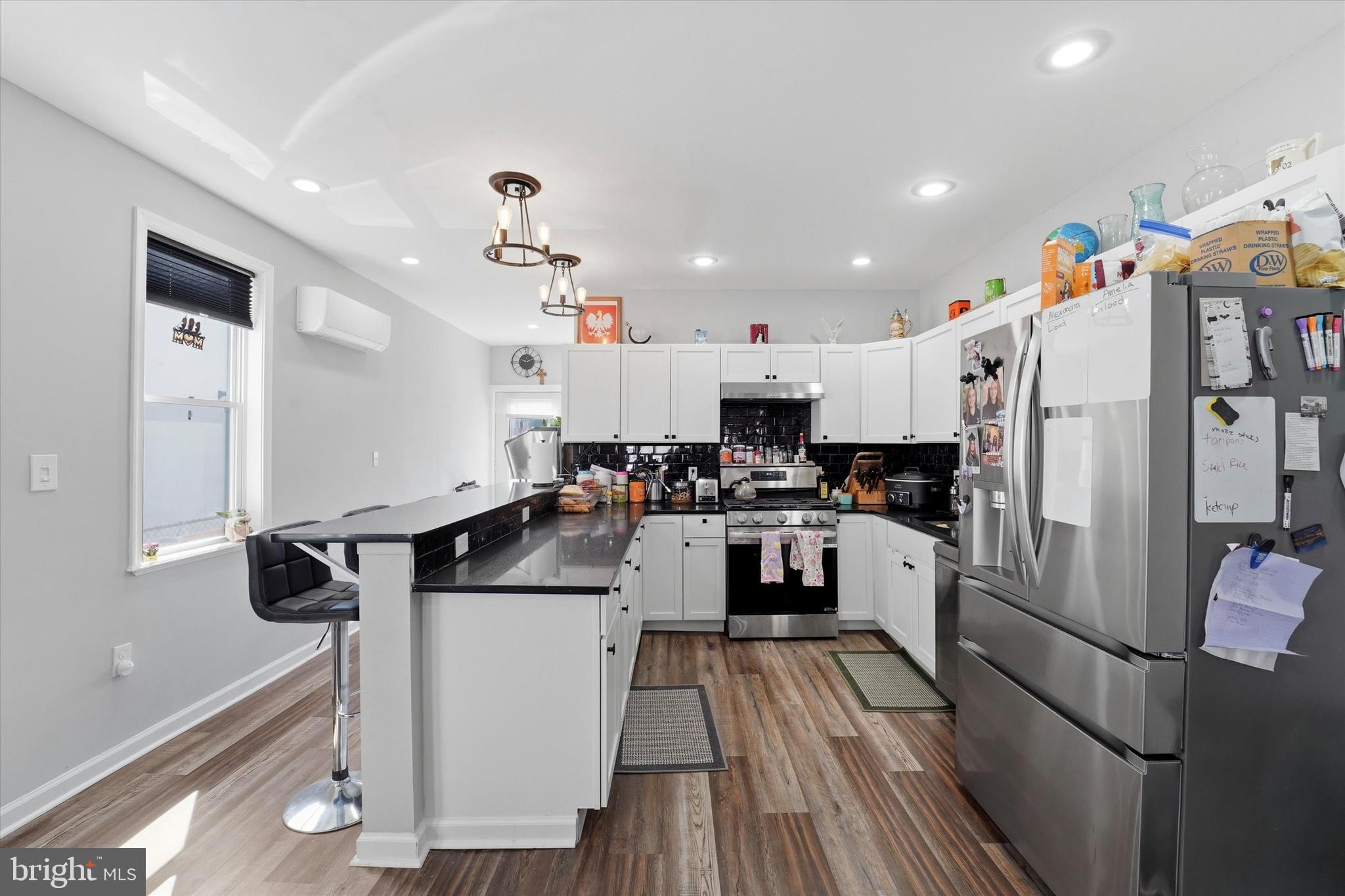BRIDESBURG - Residential