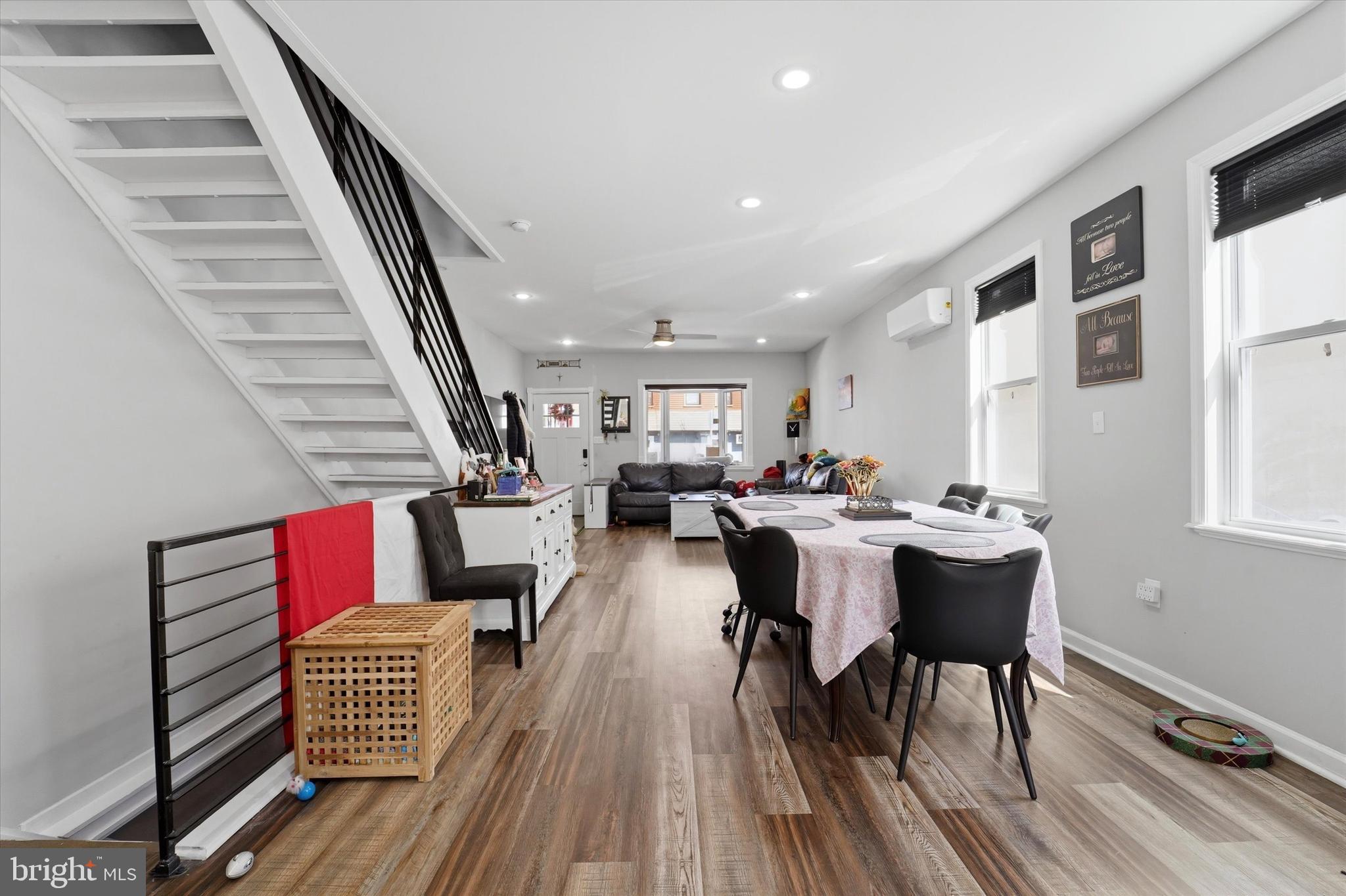 BRIDESBURG - Residential