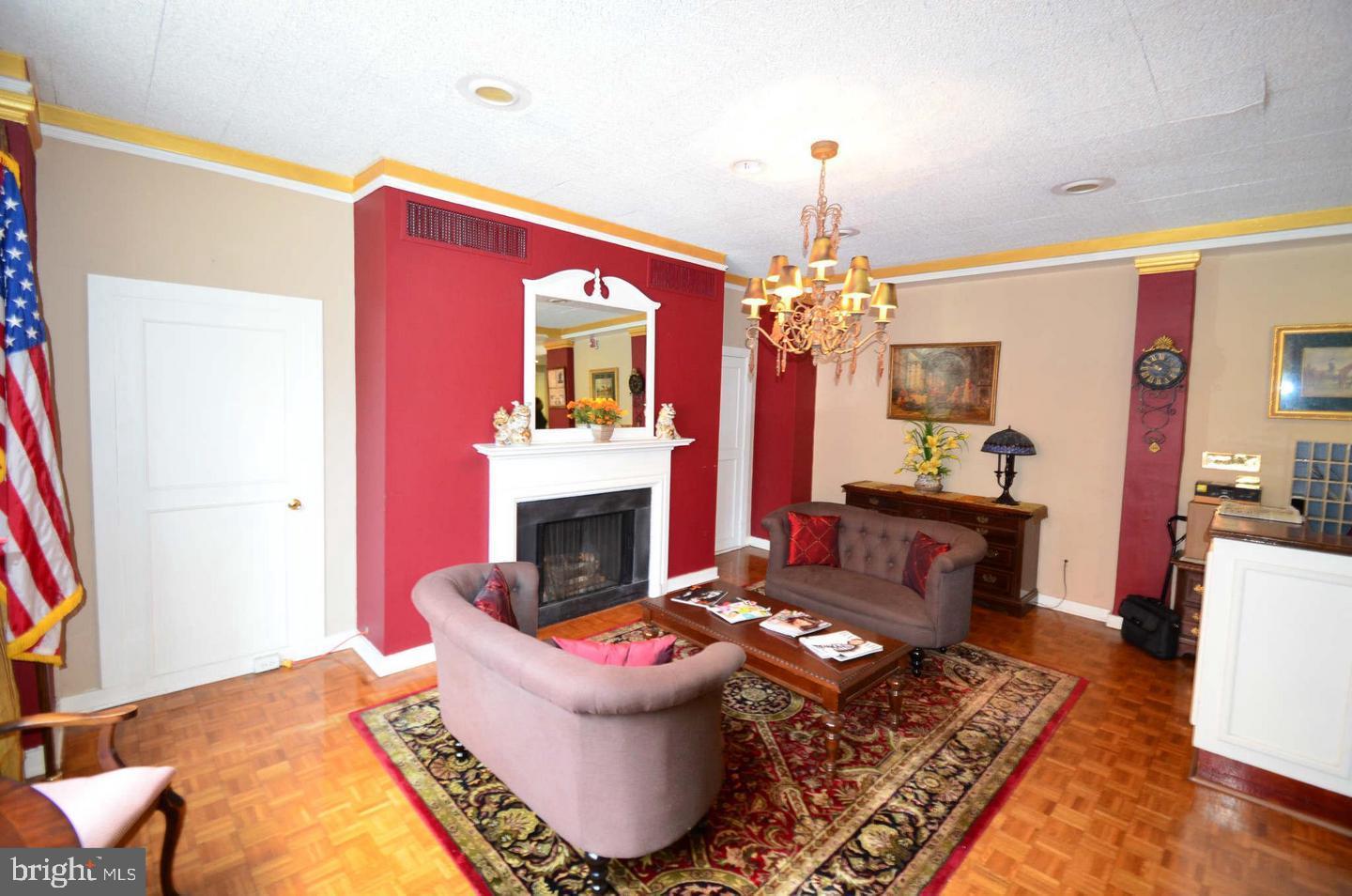 MOUNT VERNON PLACE HISTORIC DISTRICT - Residential