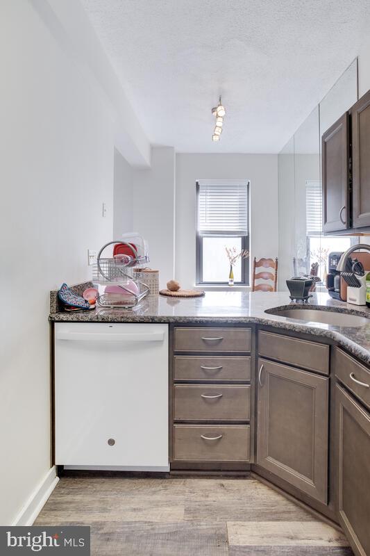 MOUNT VERNON PLACE HISTORIC DISTRICT - Residential