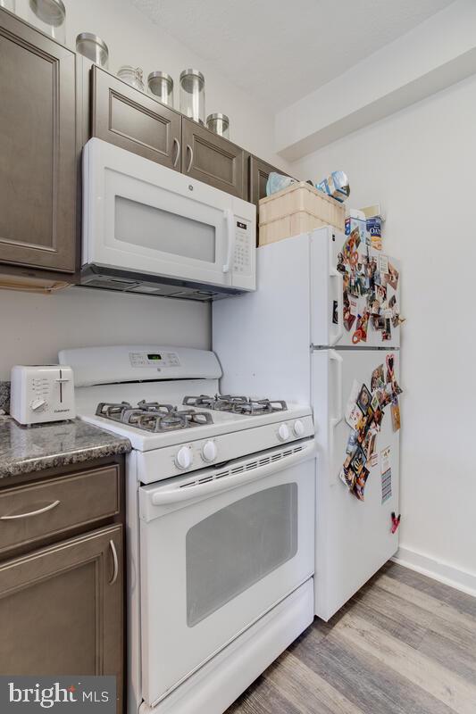 MOUNT VERNON PLACE HISTORIC DISTRICT - Residential