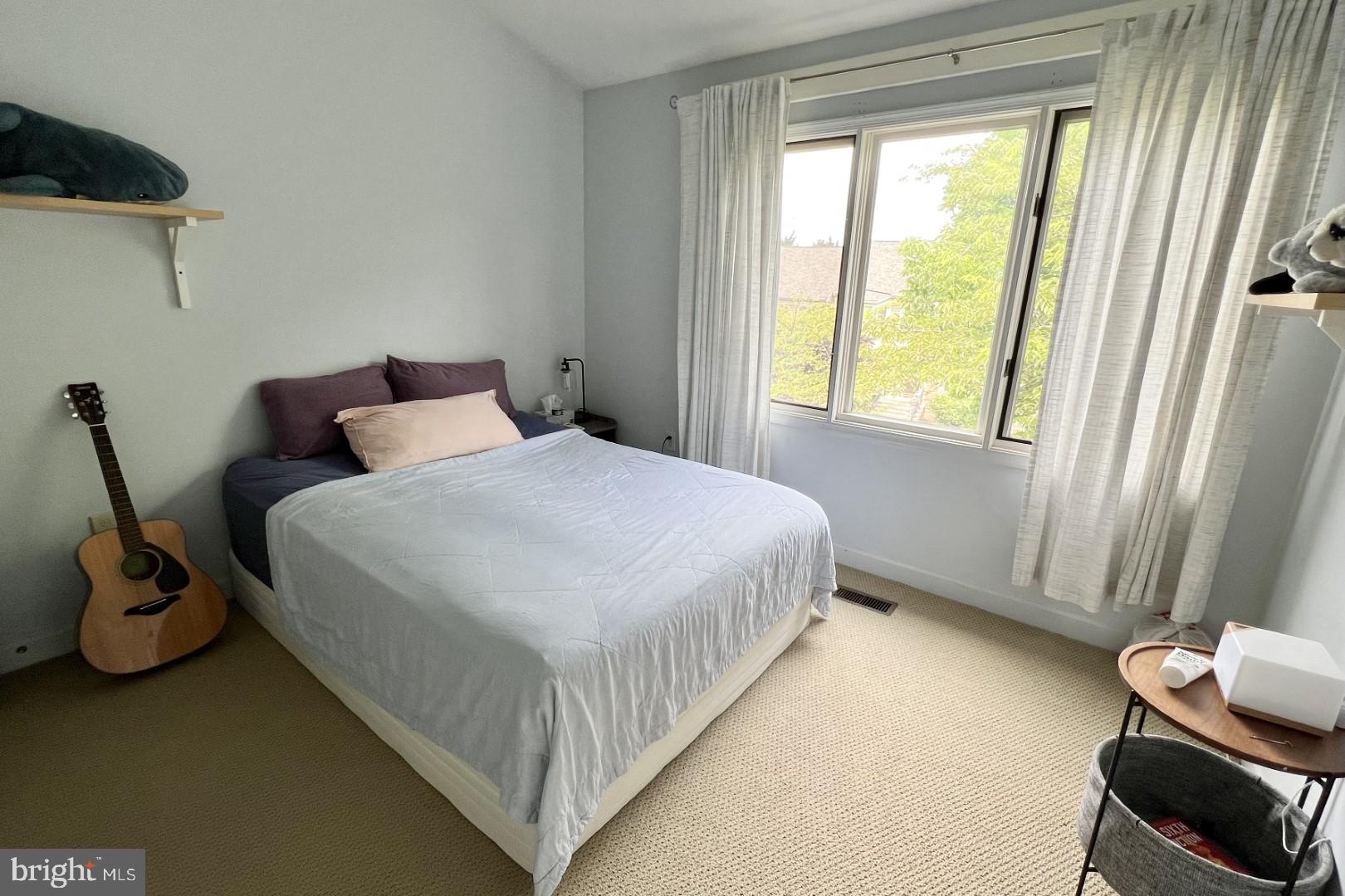 SUMMIT CHASE - Residential Lease