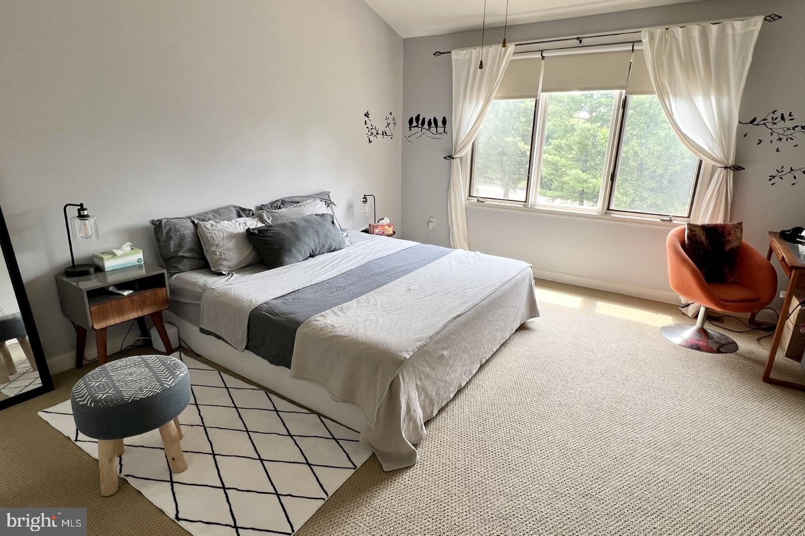 SUMMIT CHASE - Residential Lease