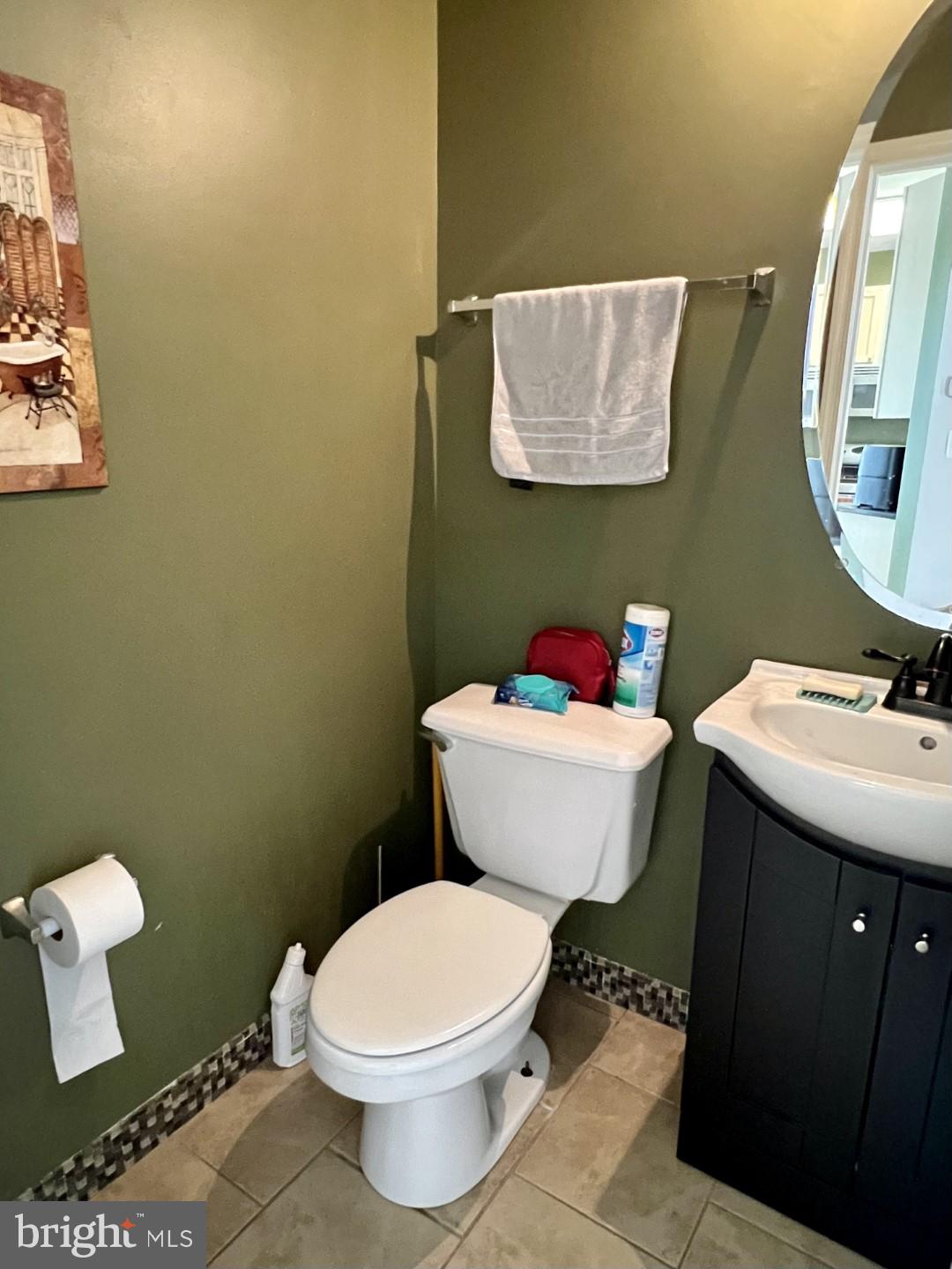 SUMMIT CHASE - Residential Lease