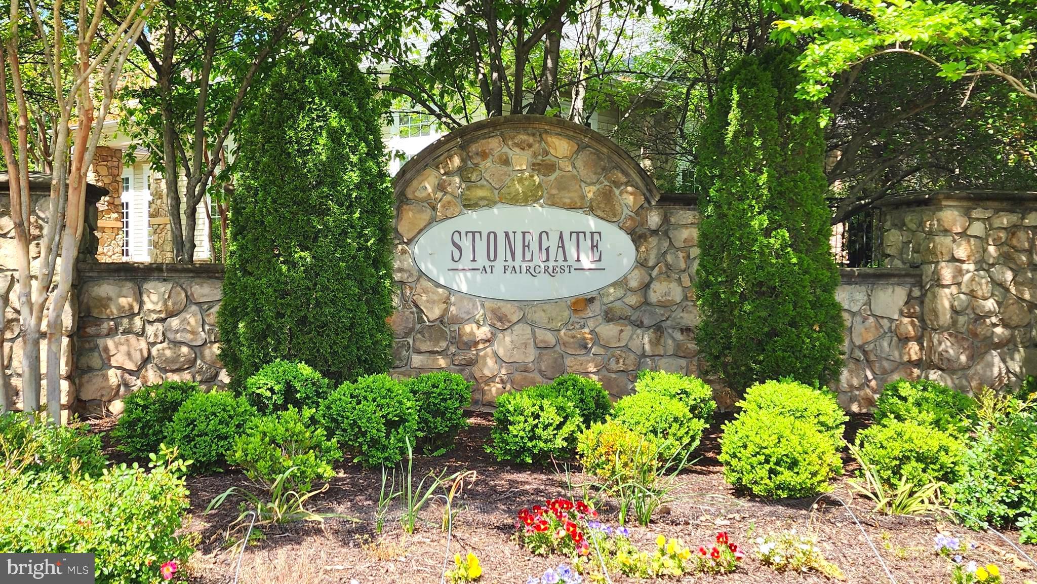 STONEGATE - Residential