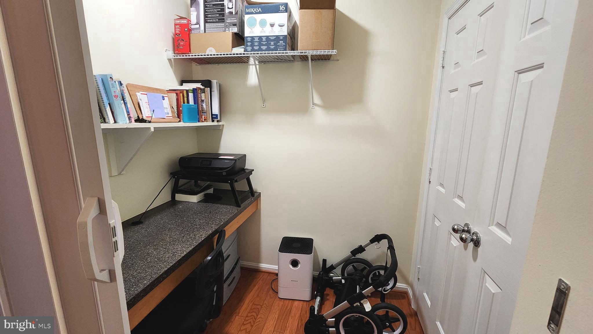 STONEGATE - Residential