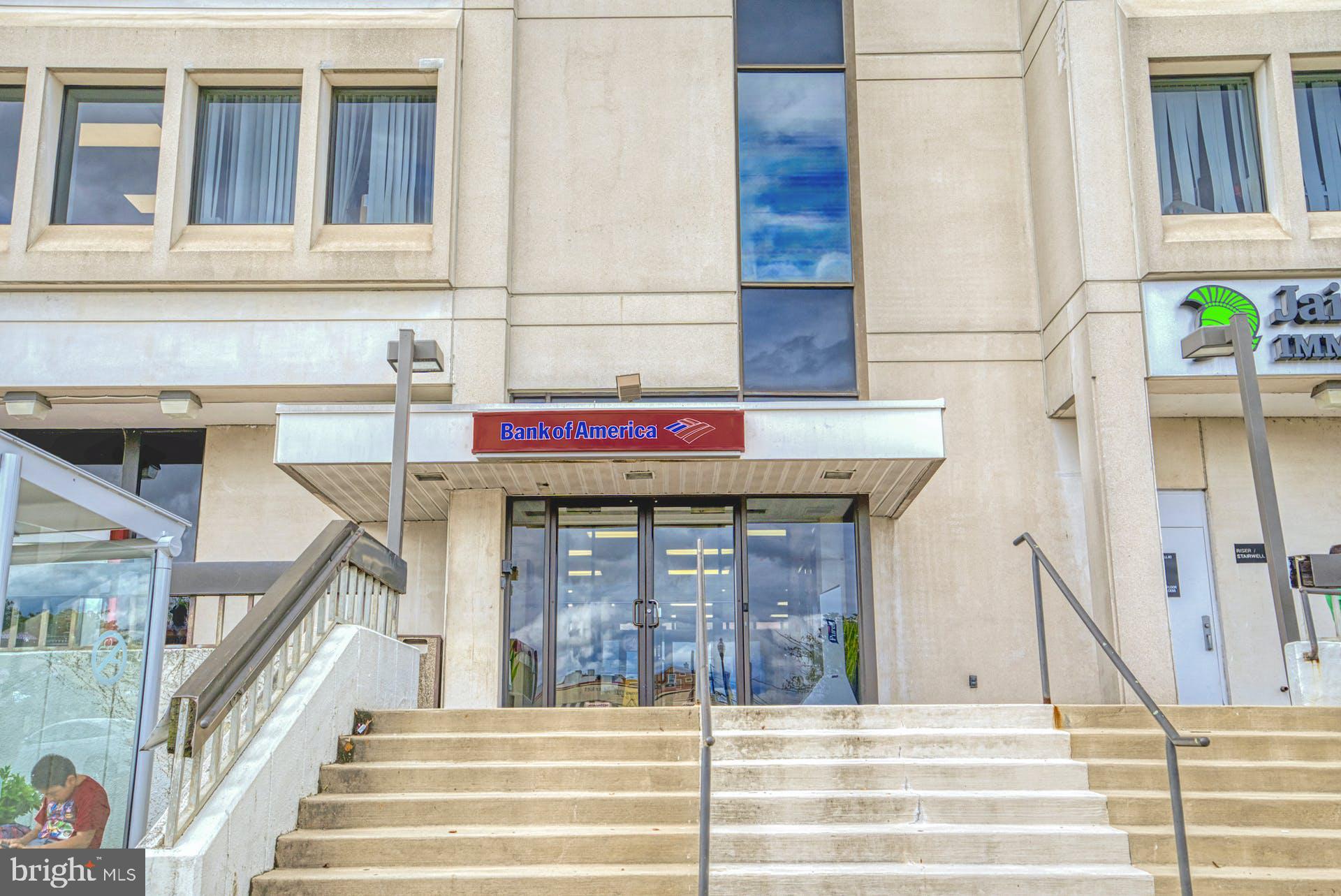 DUNDREE KNOLL - Residential