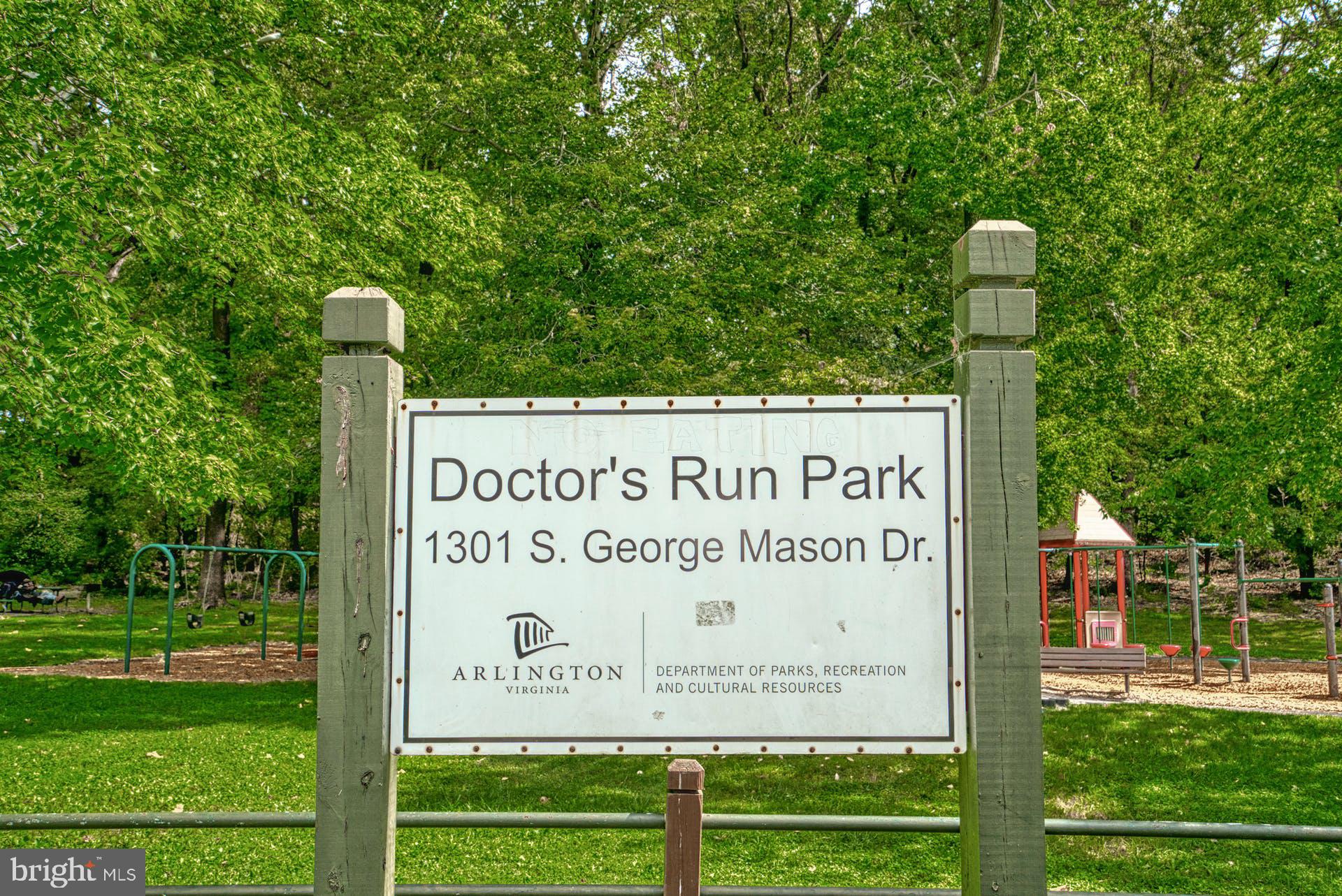 DUNDREE KNOLL - Residential