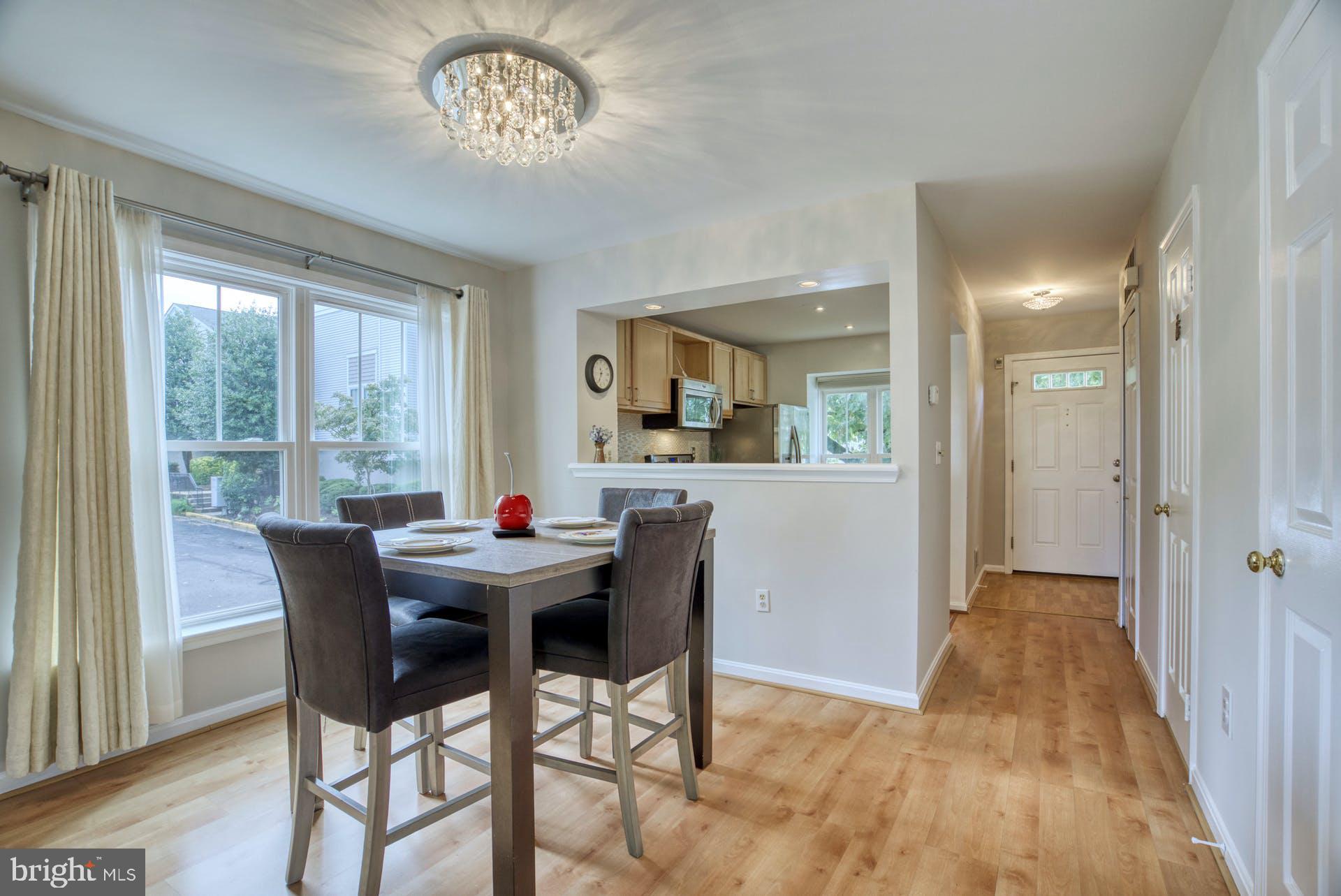 DUNDREE KNOLL - Residential