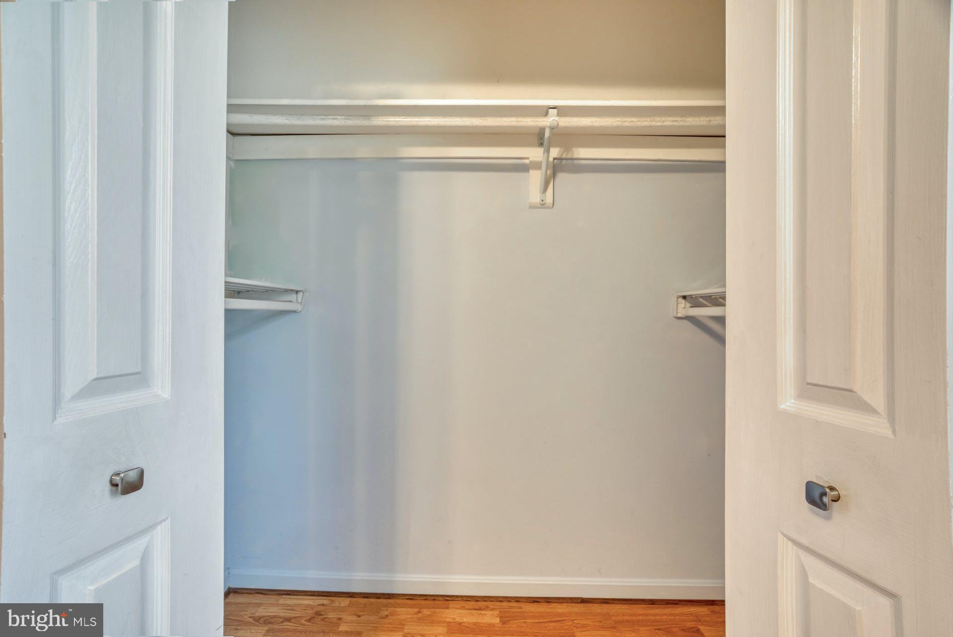 DUNDREE KNOLL - Residential