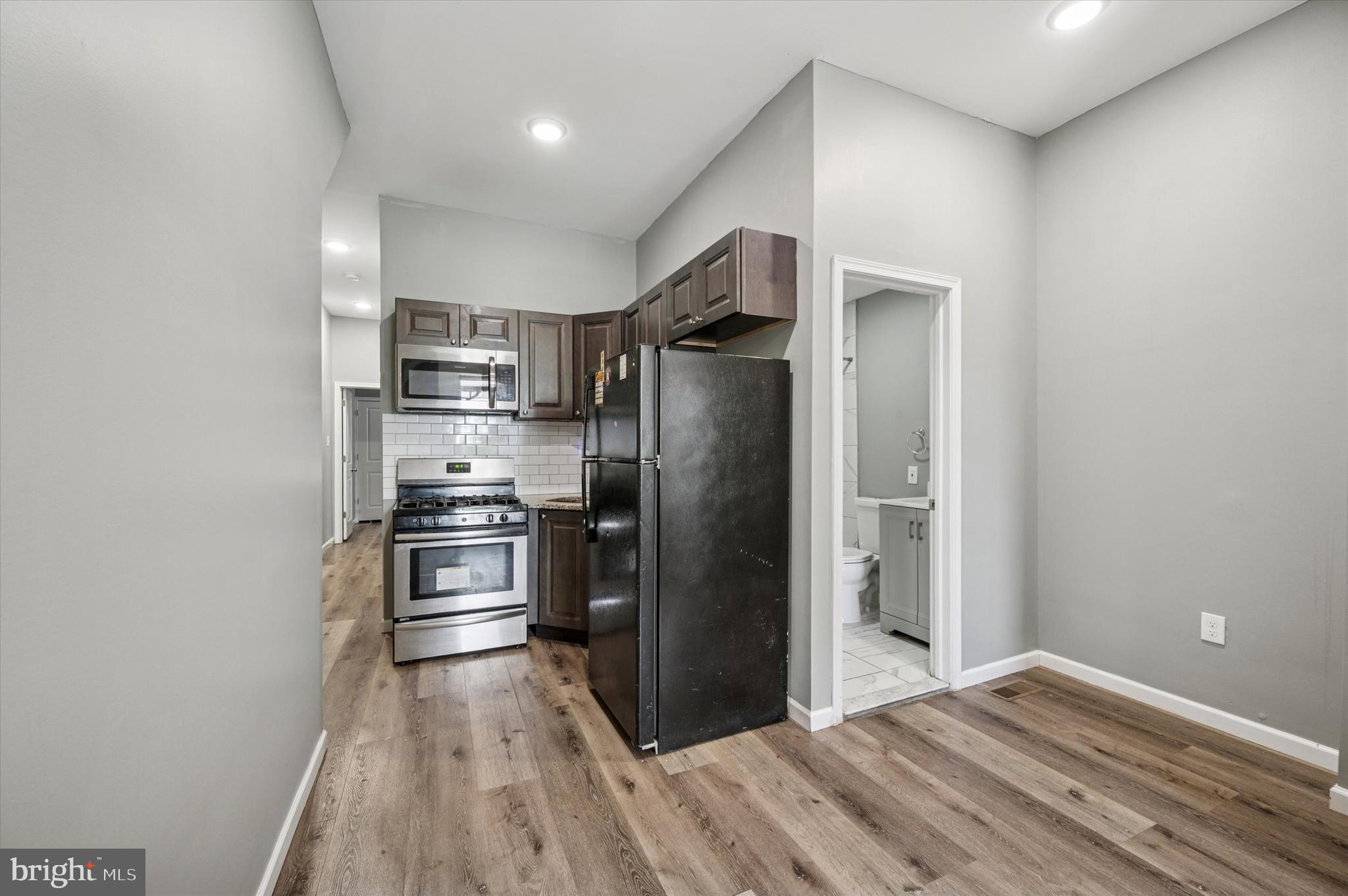 MILL CREEK - Residential