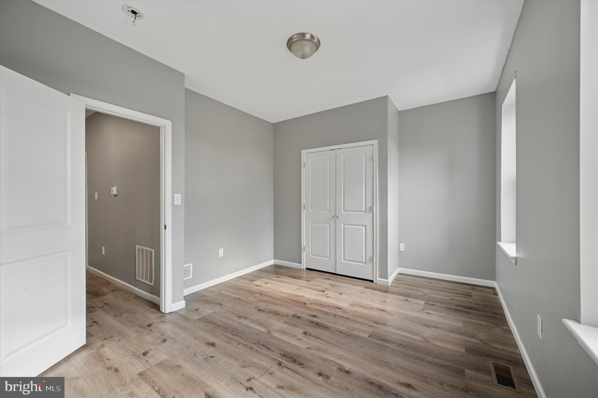 MILL CREEK - Residential