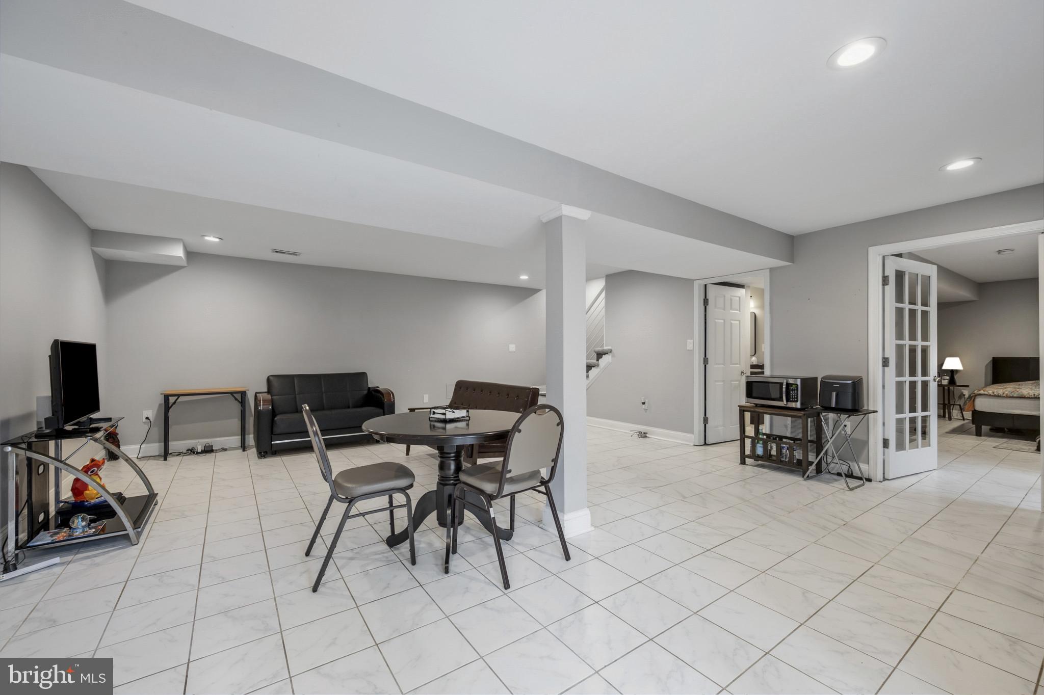 PARKRIDGE ESTATES - Residential