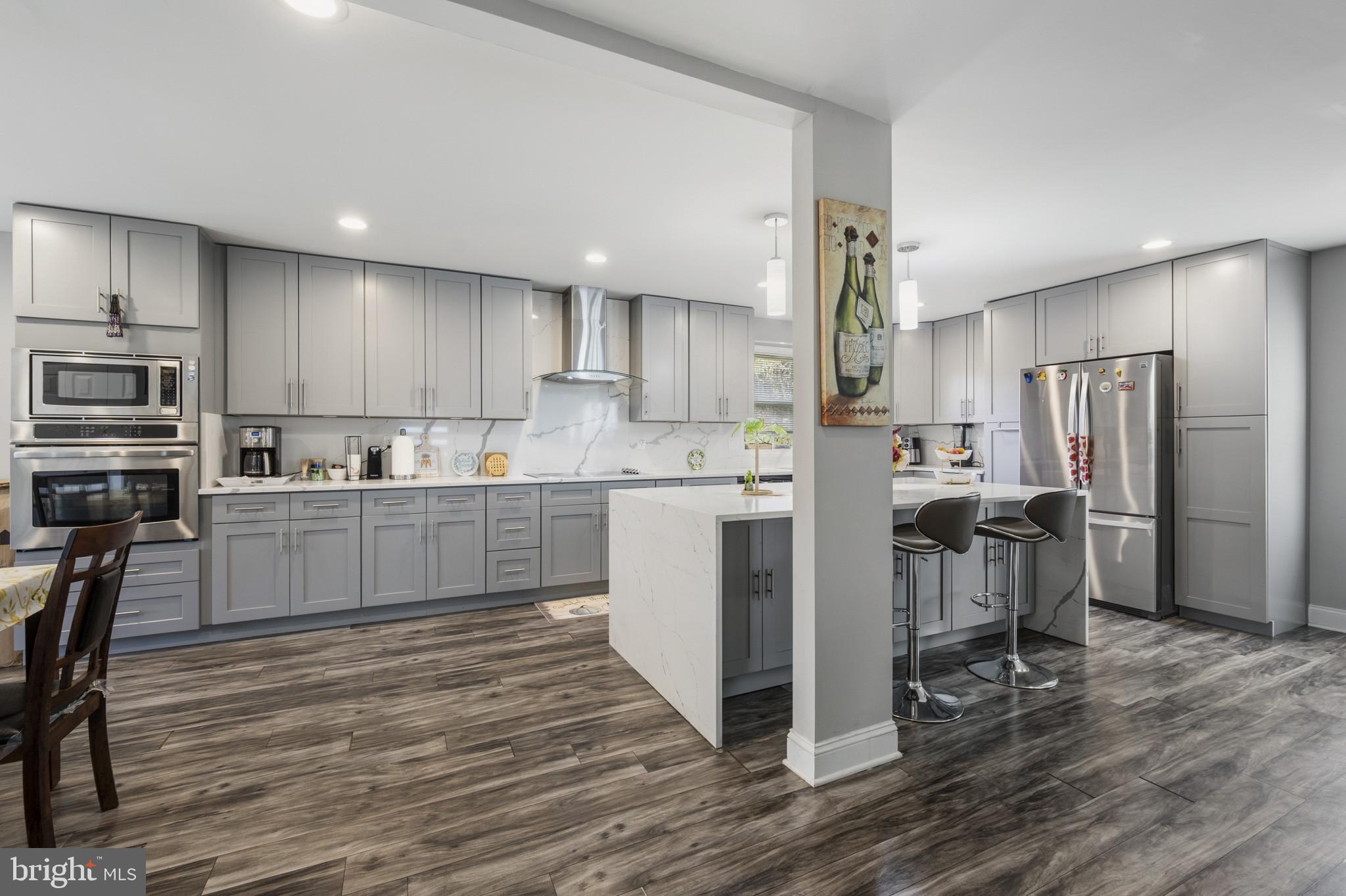 PARKRIDGE ESTATES - Residential