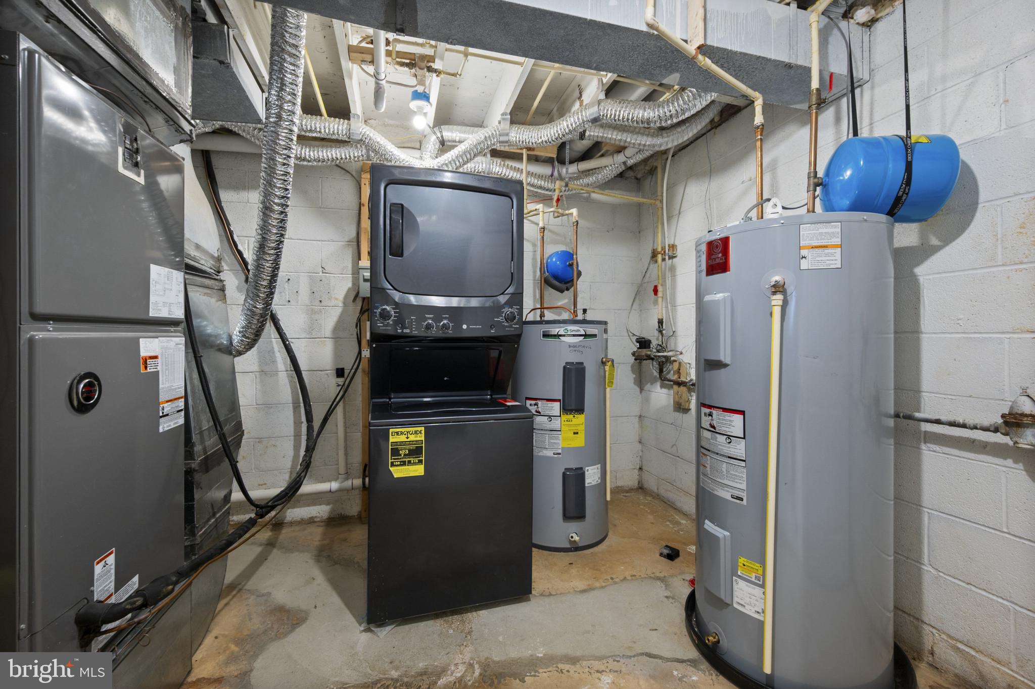 PARKRIDGE ESTATES - Residential