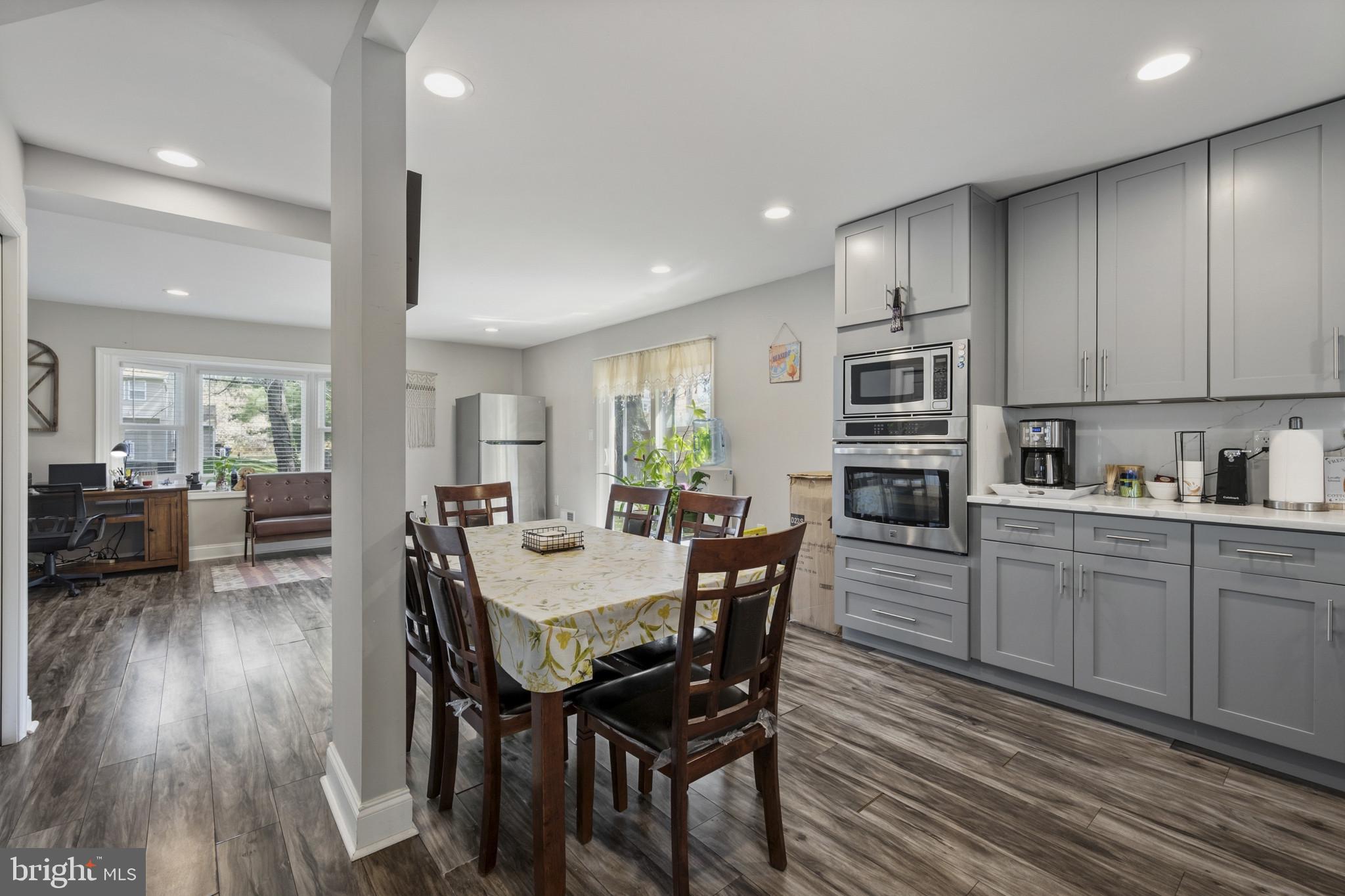 PARKRIDGE ESTATES - Residential