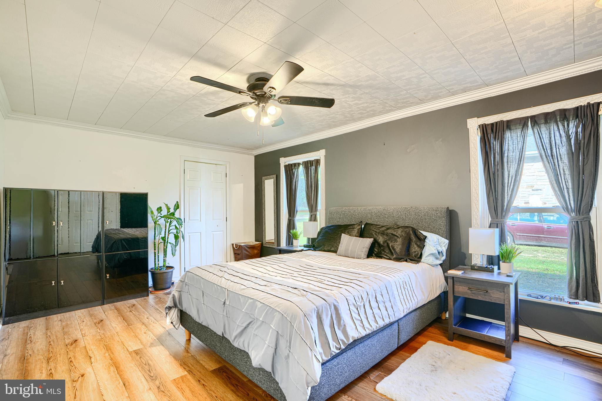 LONG BAR HARBOR - Residential