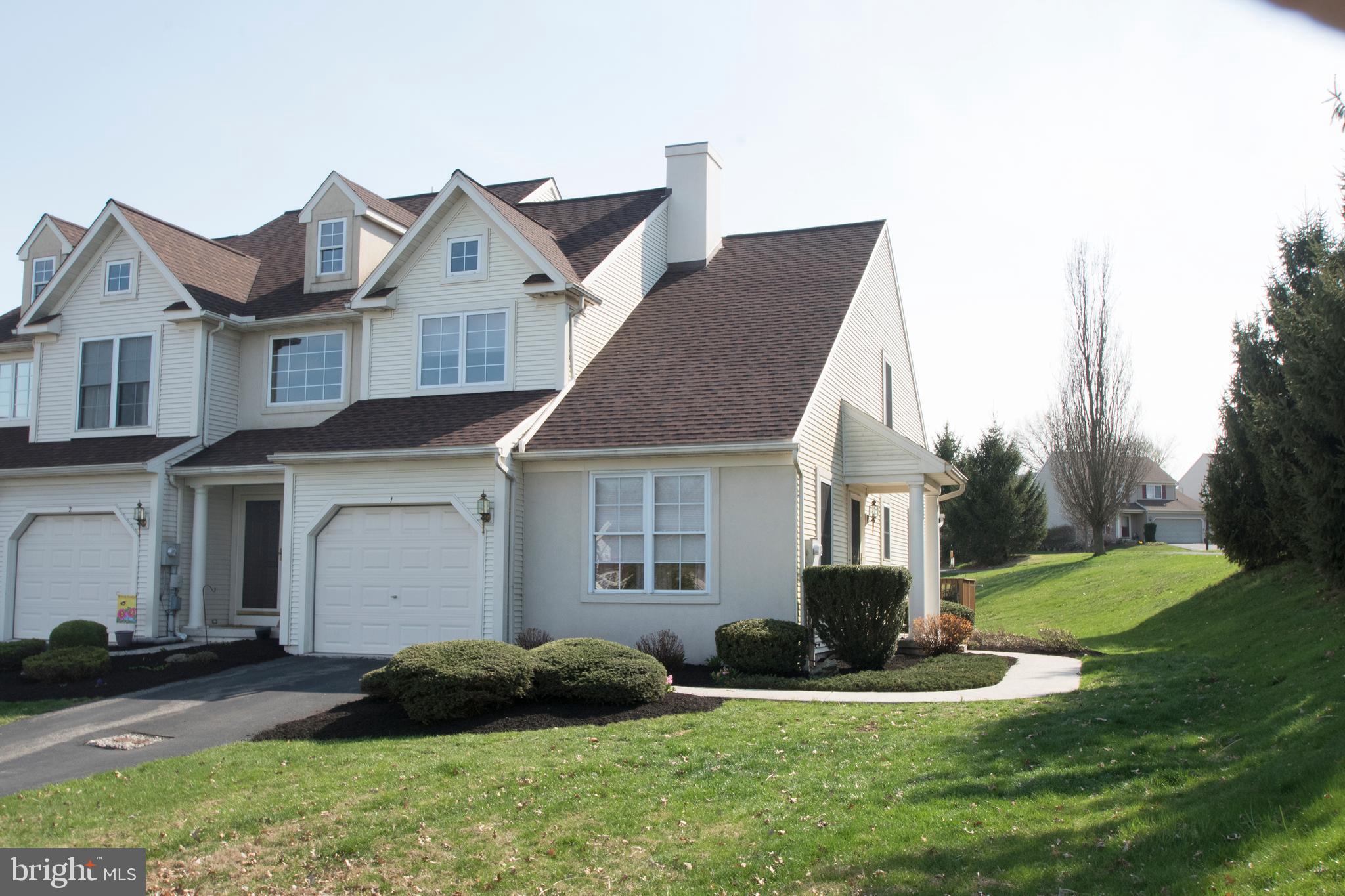 DEERFIELD VILLAGE - Residential