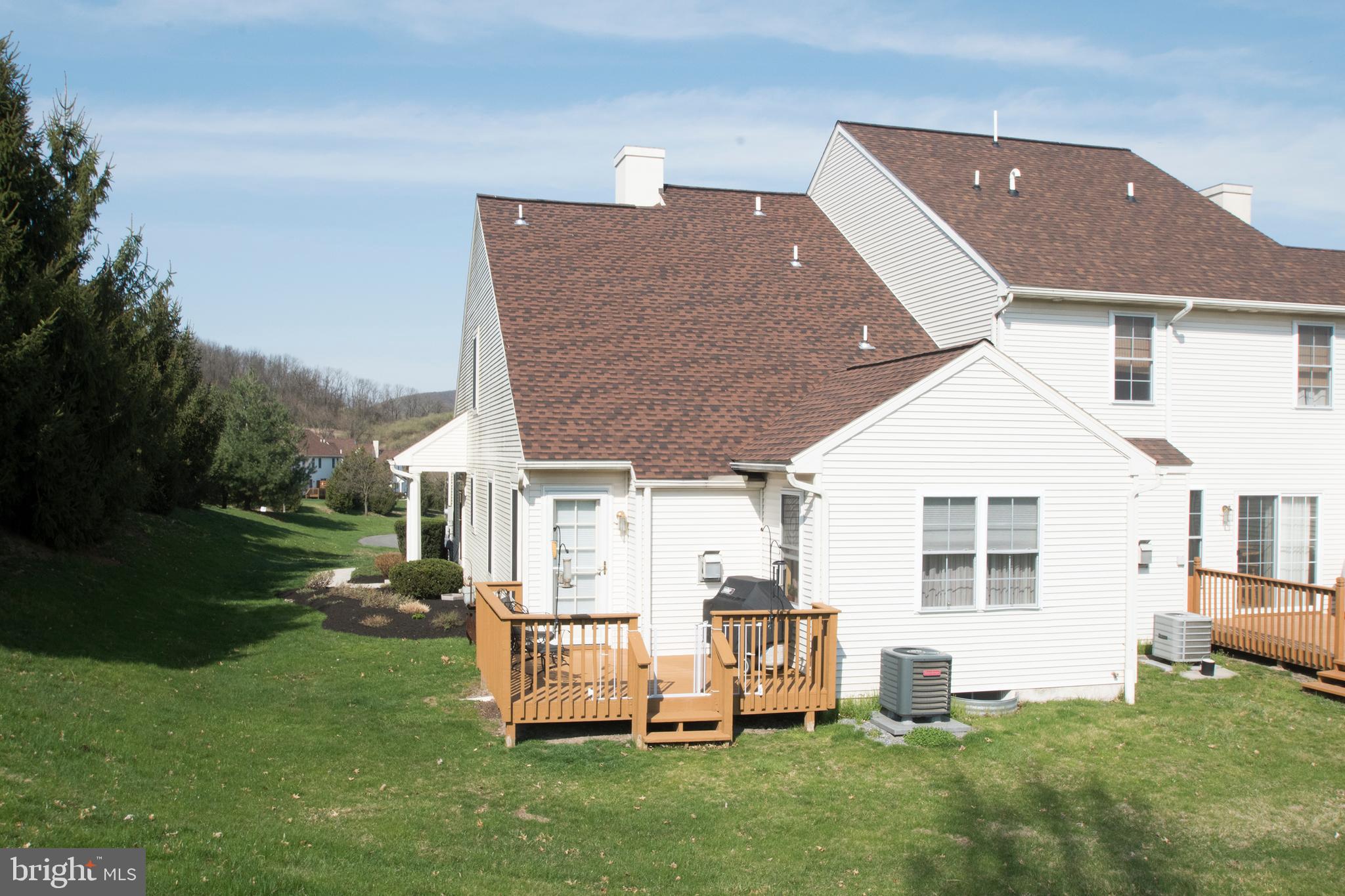 DEERFIELD VILLAGE - Residential