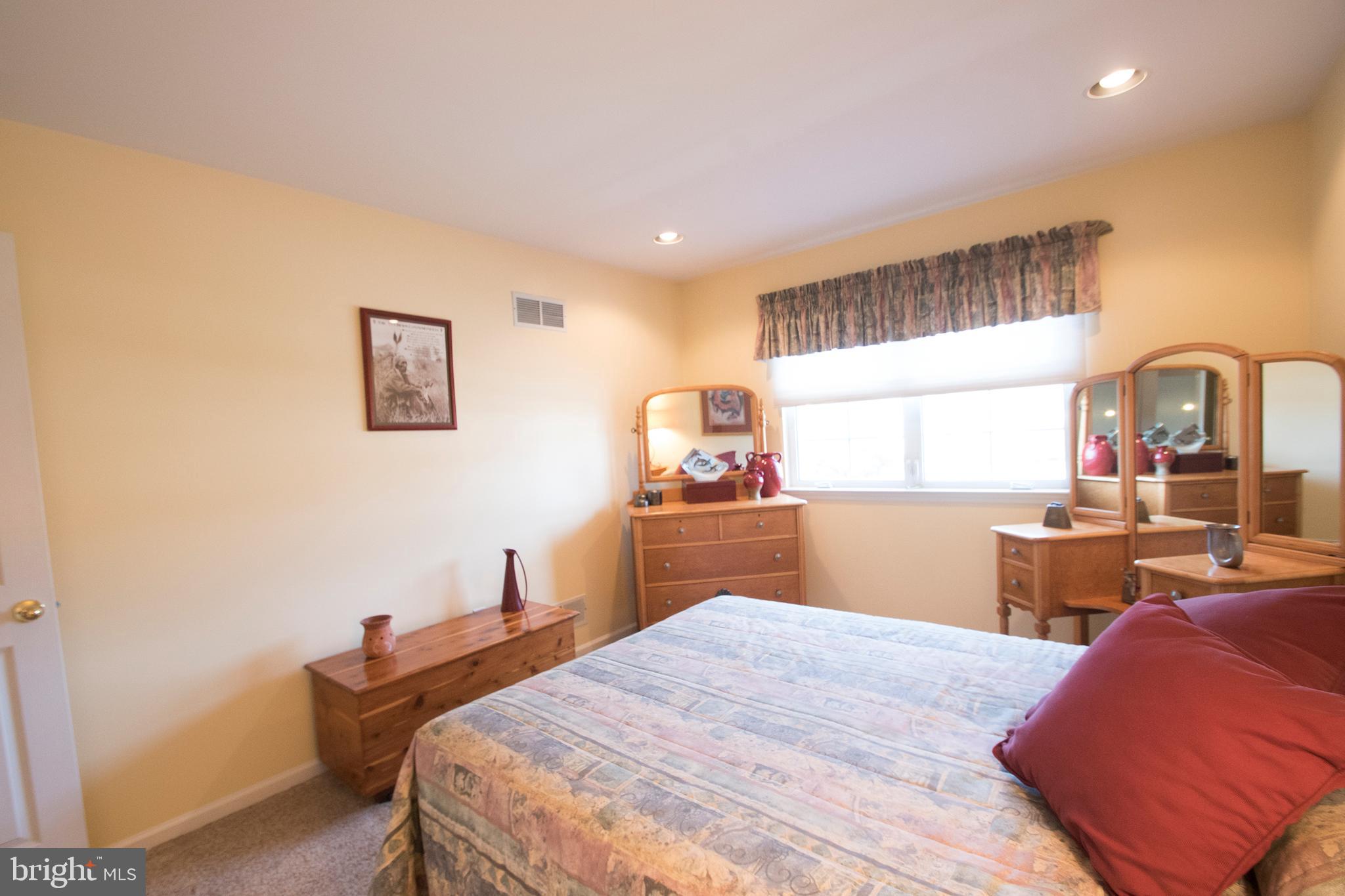 DEERFIELD VILLAGE - Residential