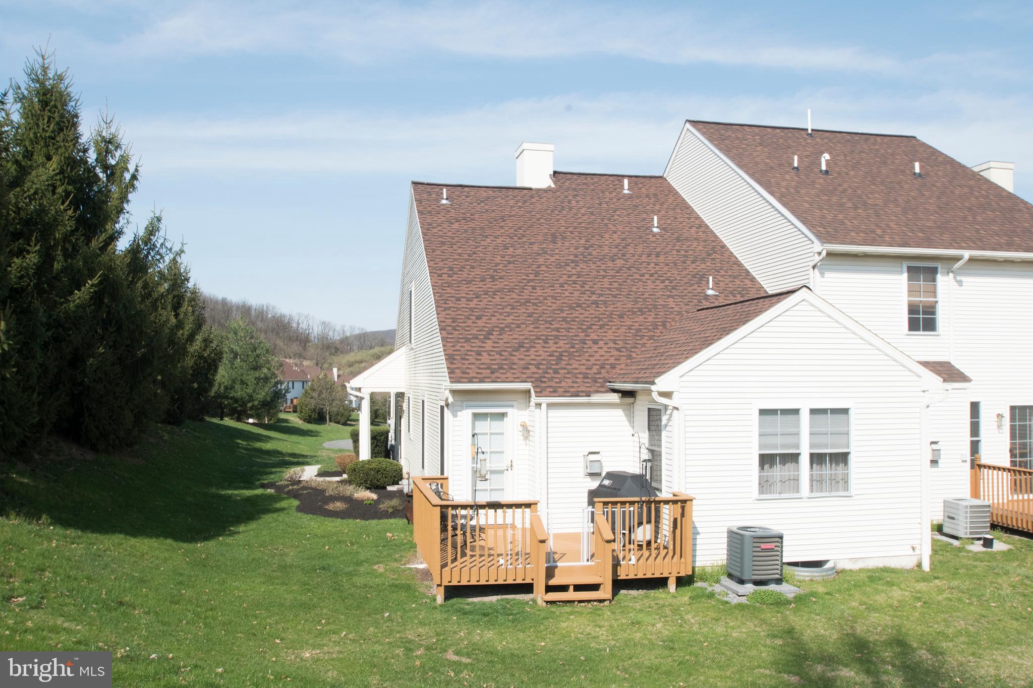 DEERFIELD VILLAGE - Residential