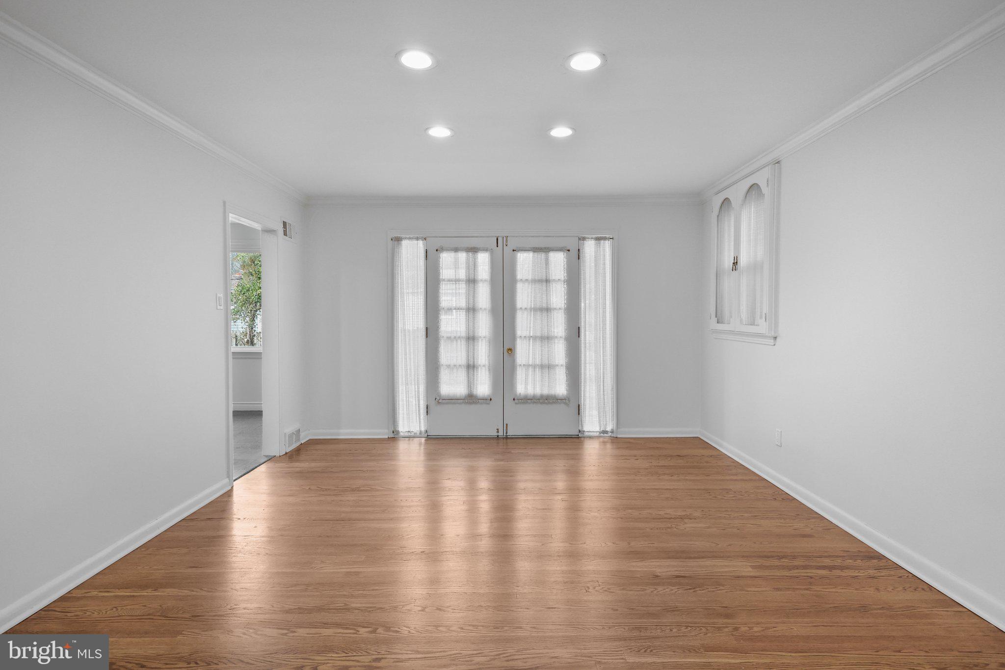 GREEN HILL - Residential