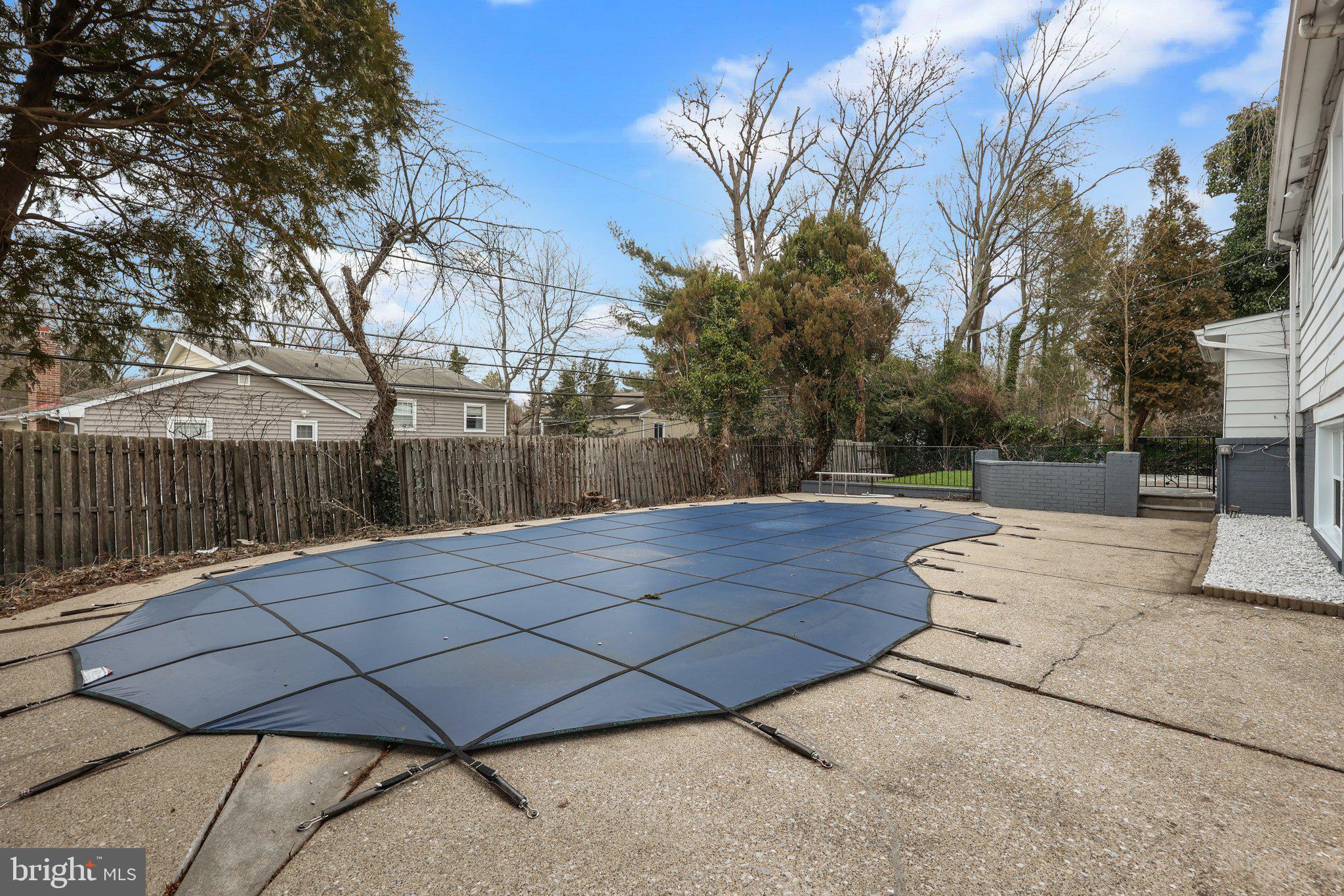 GREEN HILL - Residential