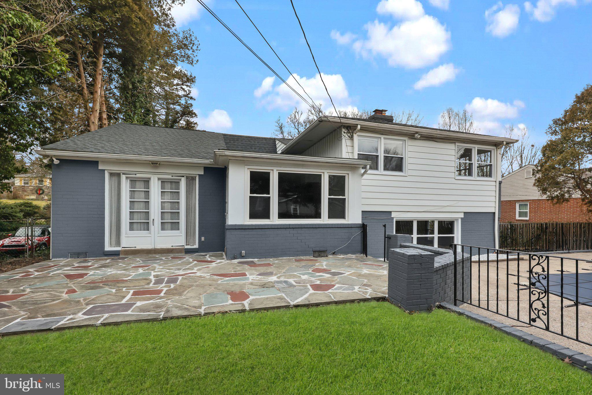 GREEN HILL - Residential