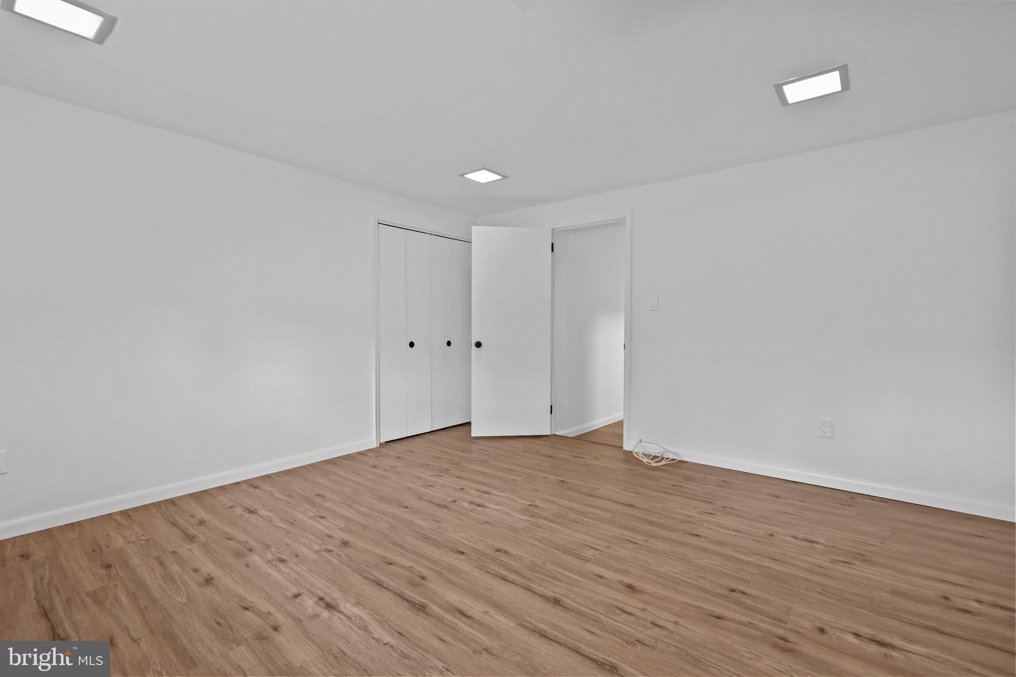 GREEN HILL - Residential