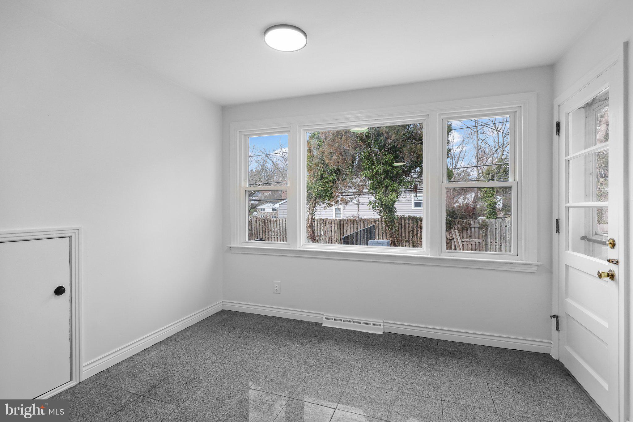 GREEN HILL - Residential