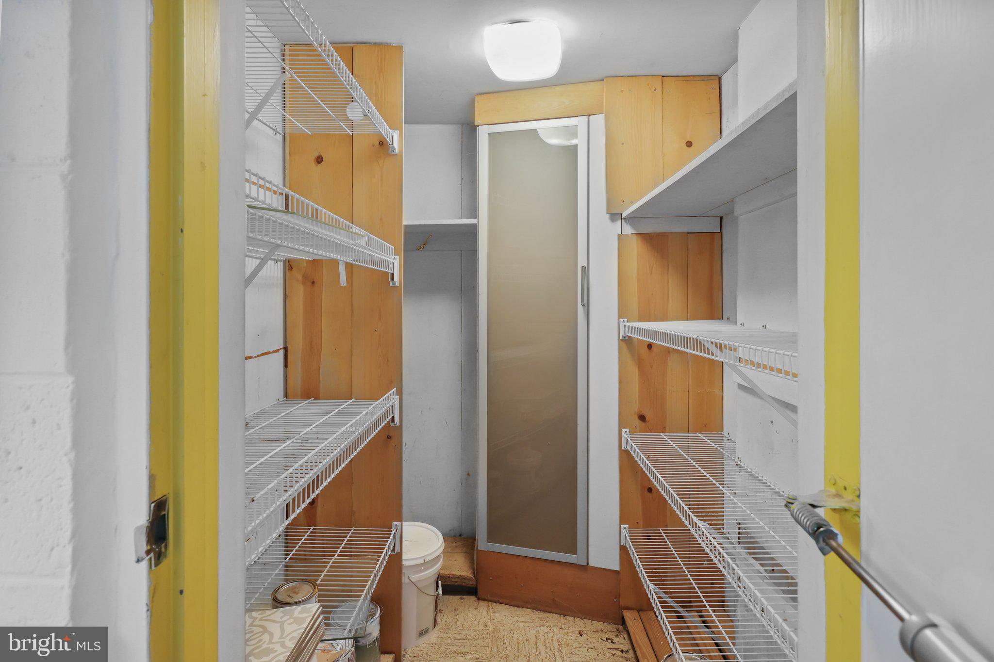 GREEN HILL - Residential