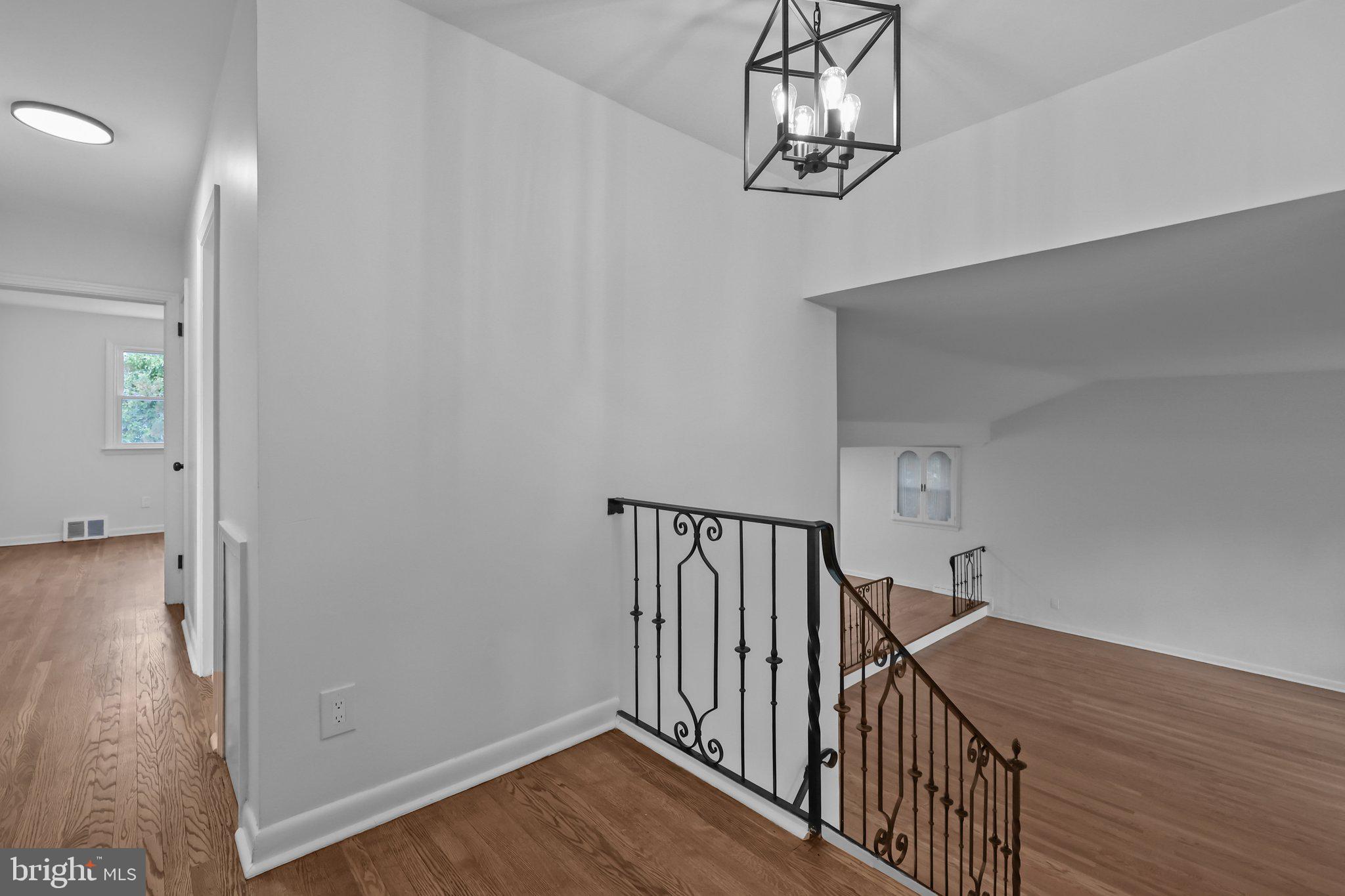 GREEN HILL - Residential