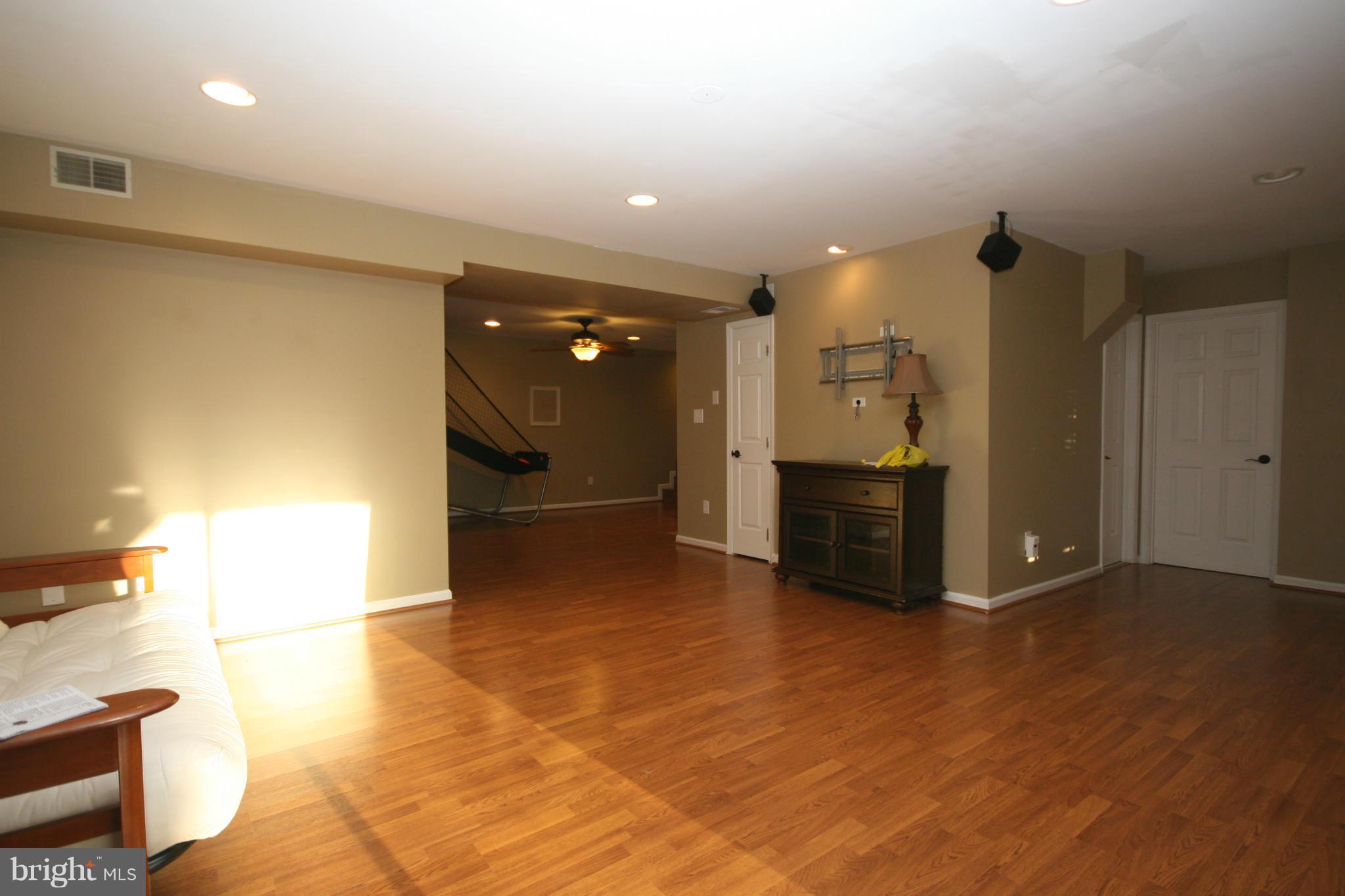 MONTCLAIR - Residential Lease