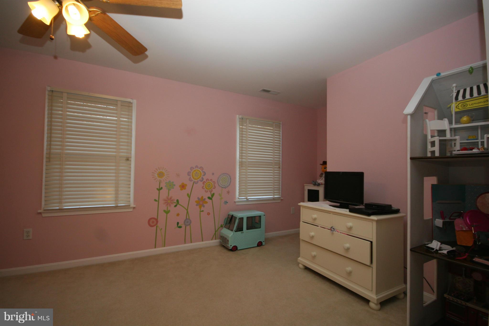 MONTCLAIR - Residential Lease