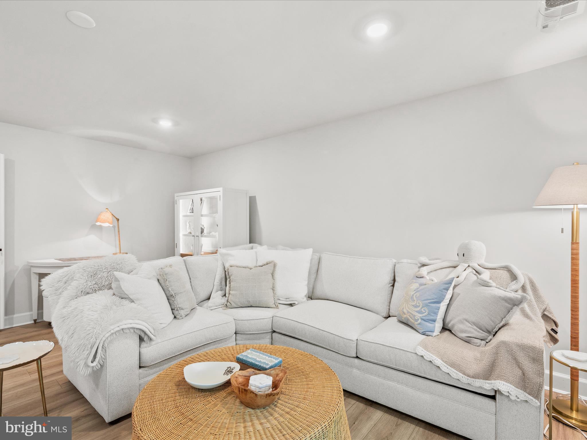 PENINSULA - Residential