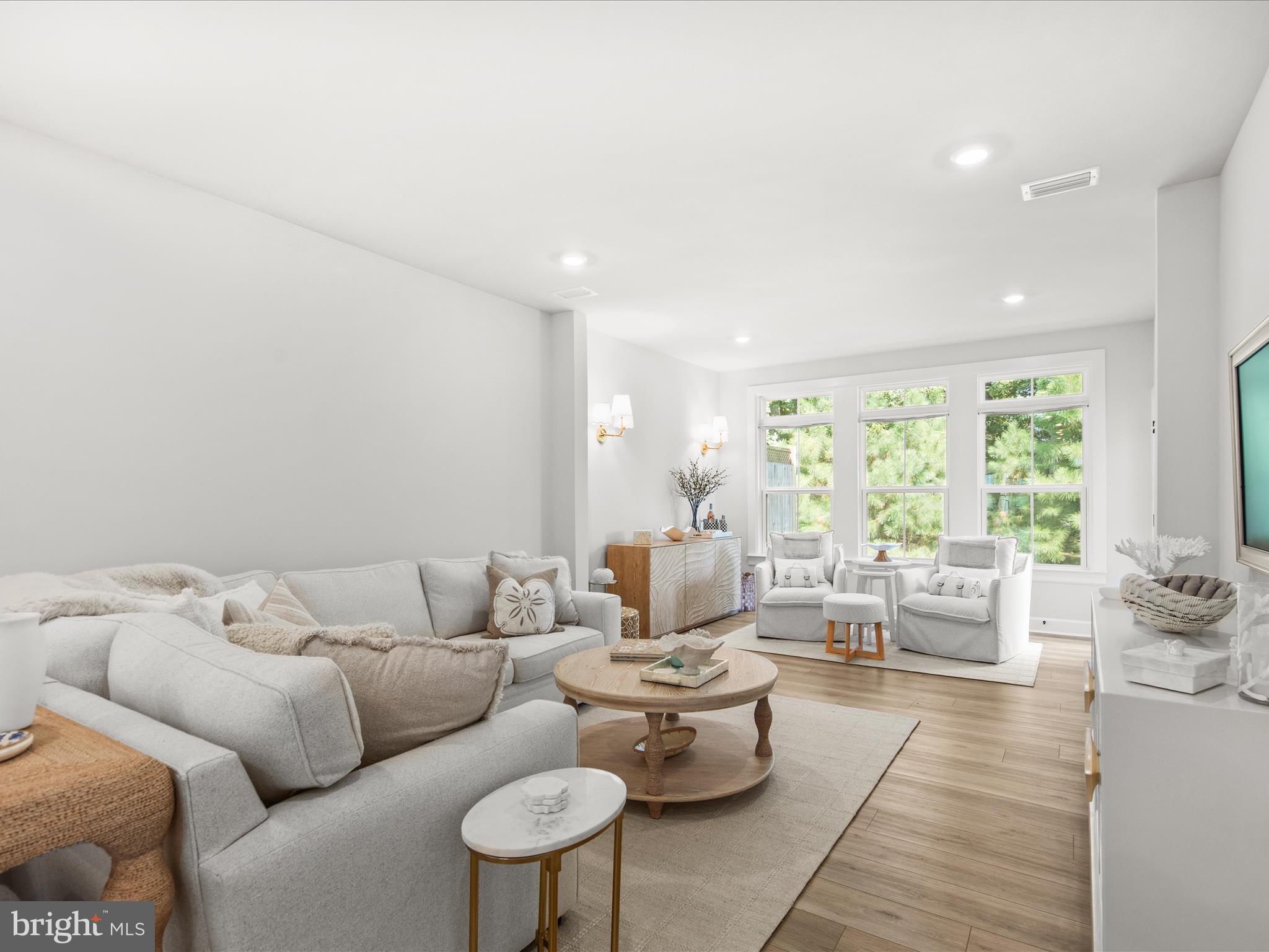 PENINSULA - Residential