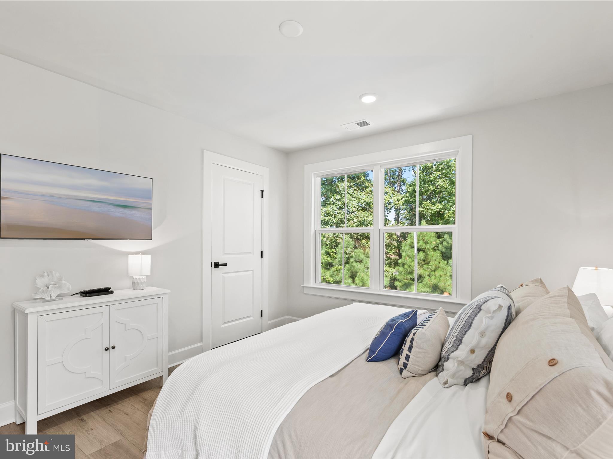 PENINSULA - Residential