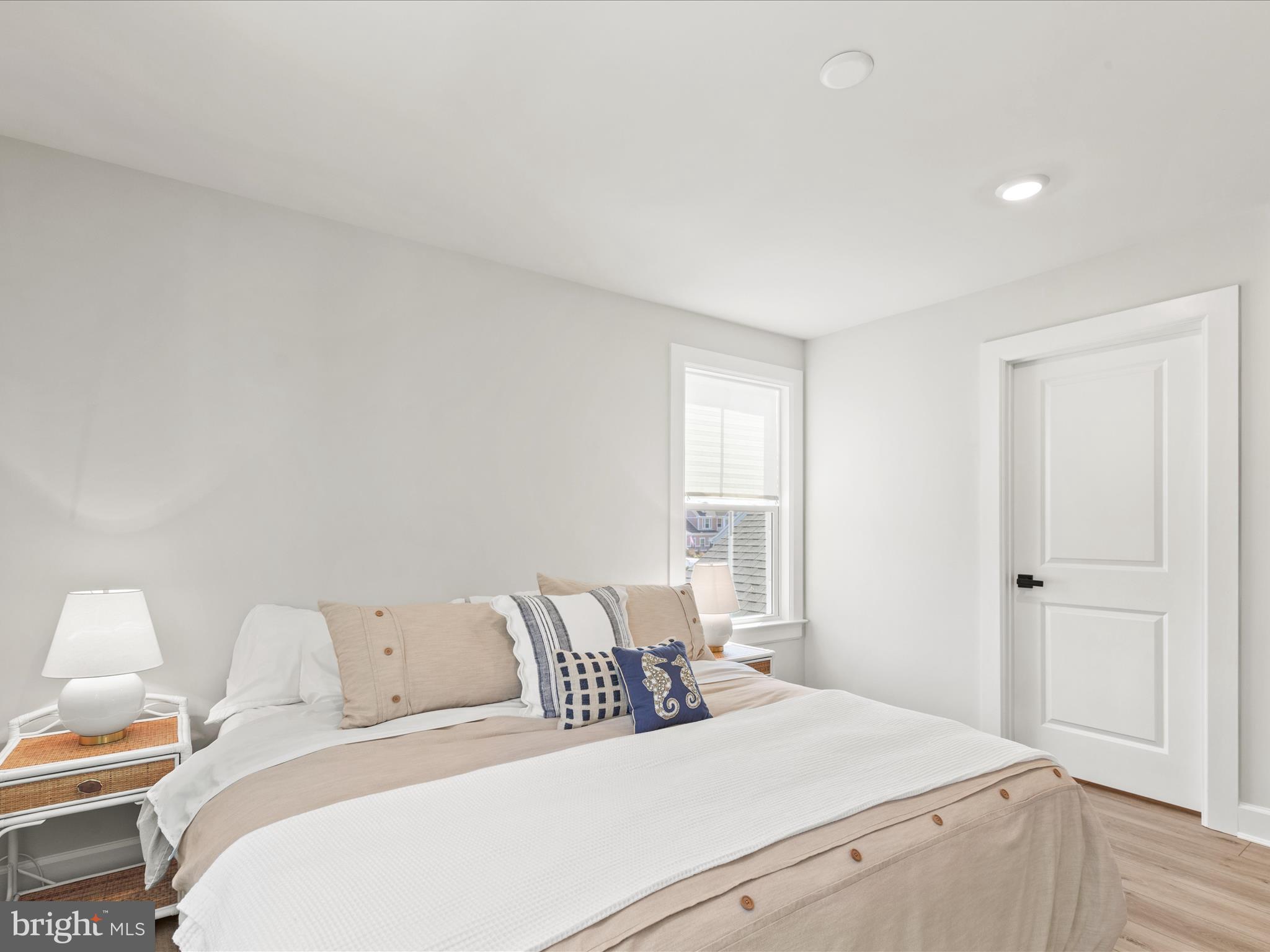 PENINSULA - Residential