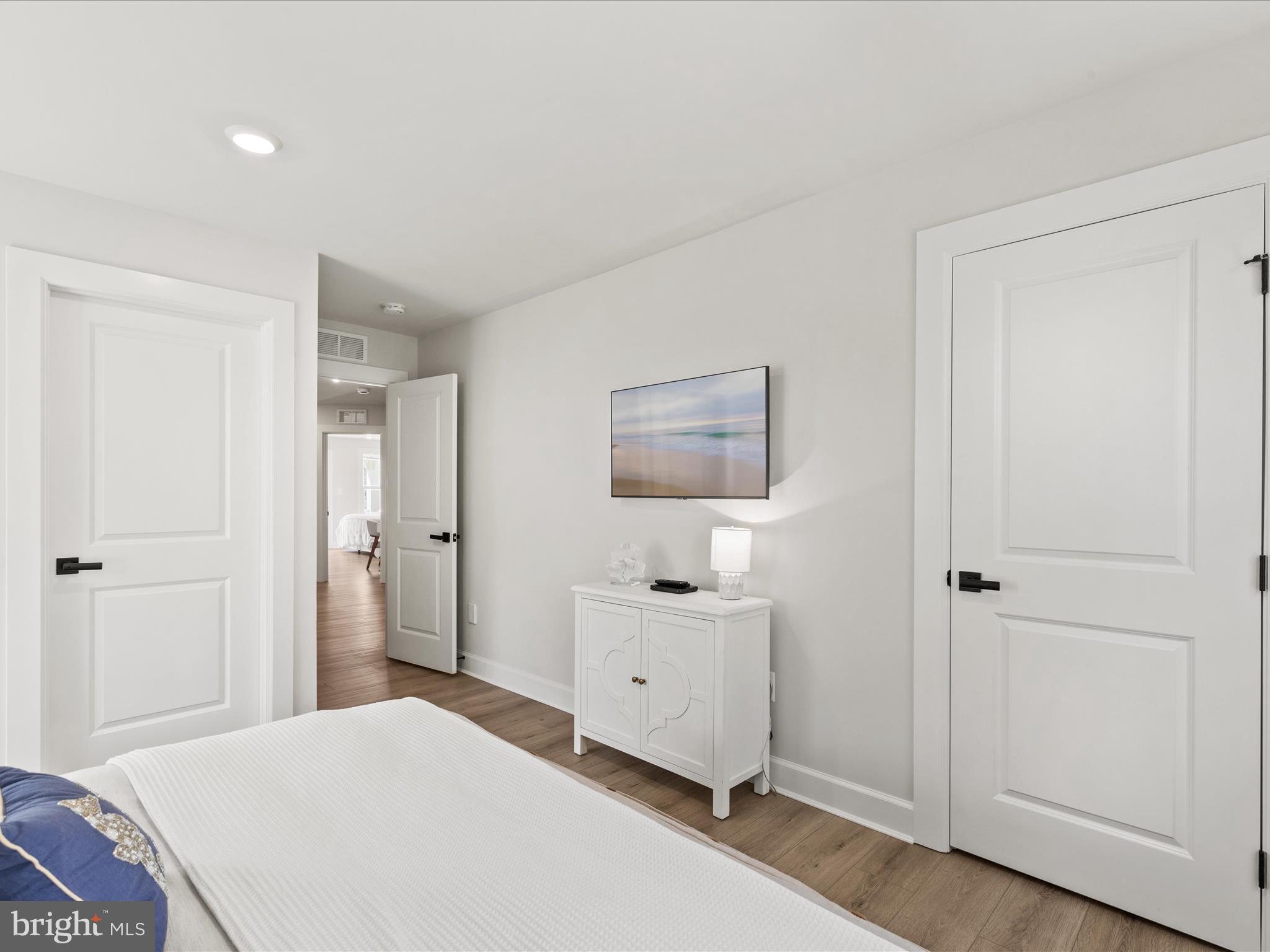 PENINSULA - Residential