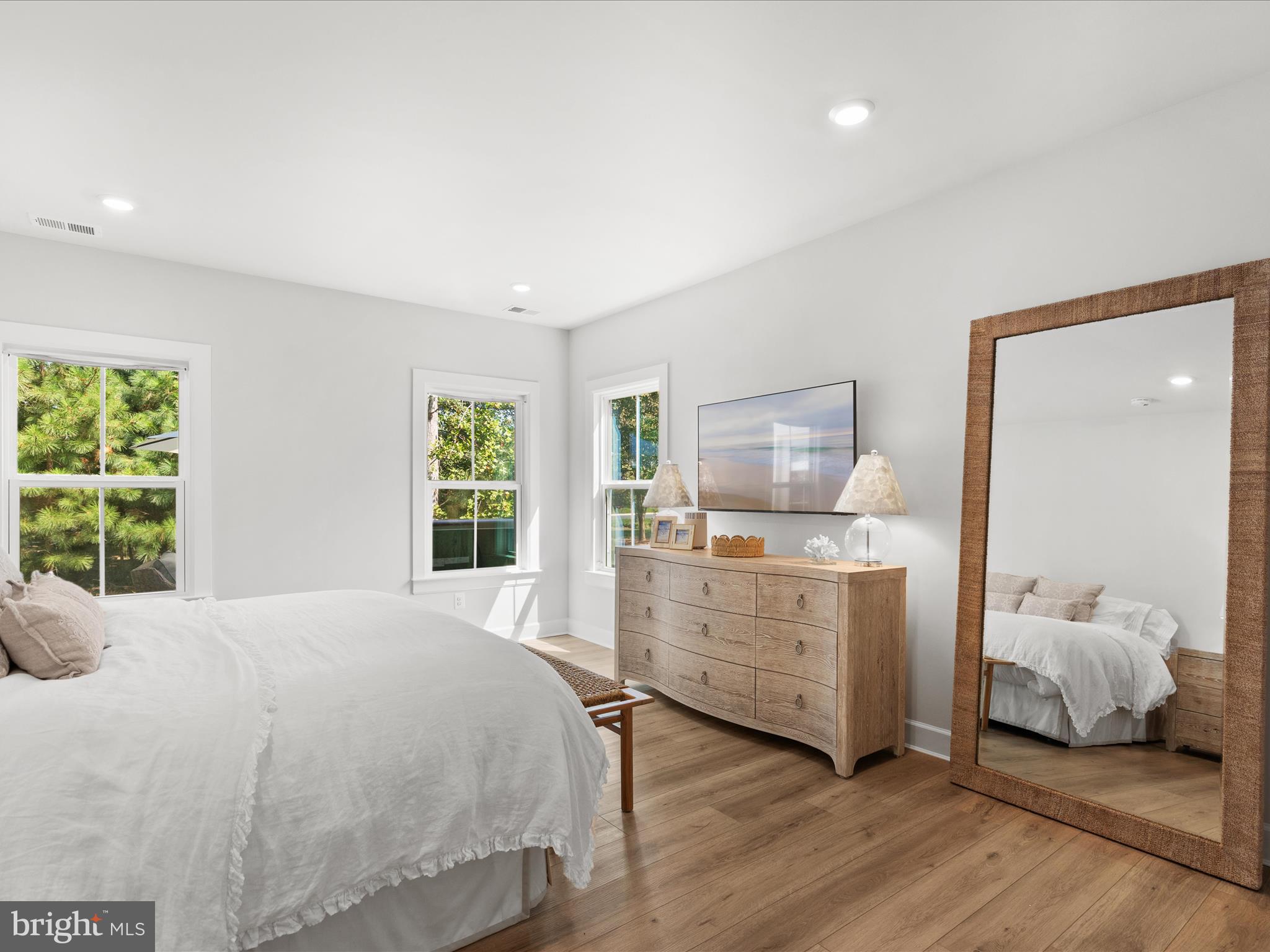 PENINSULA - Residential