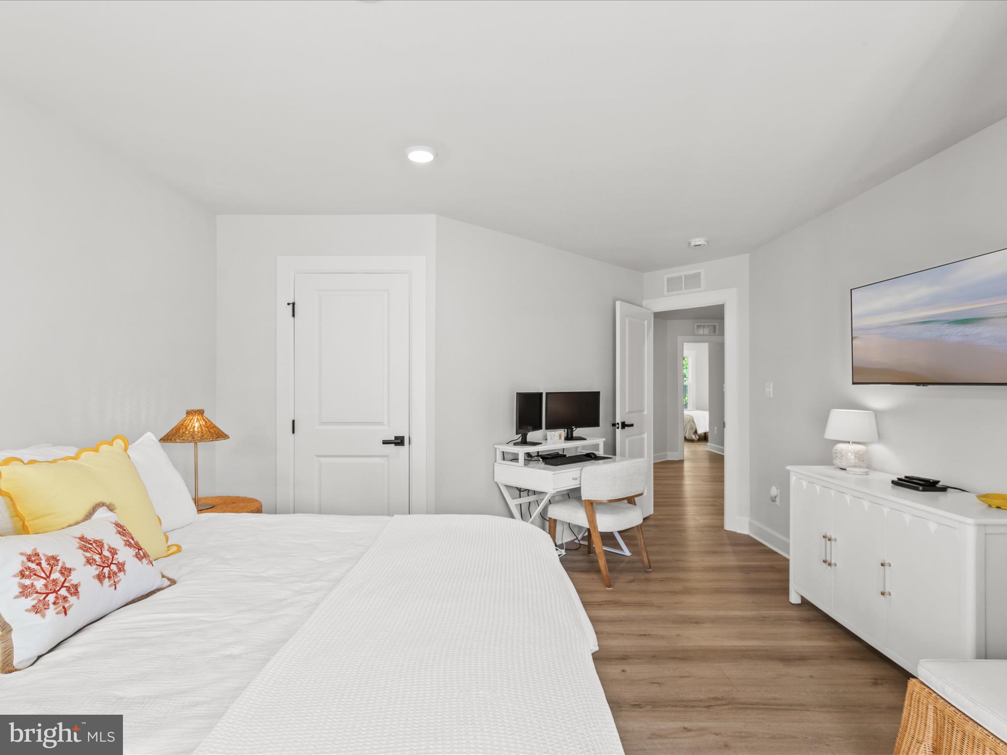 PENINSULA - Residential