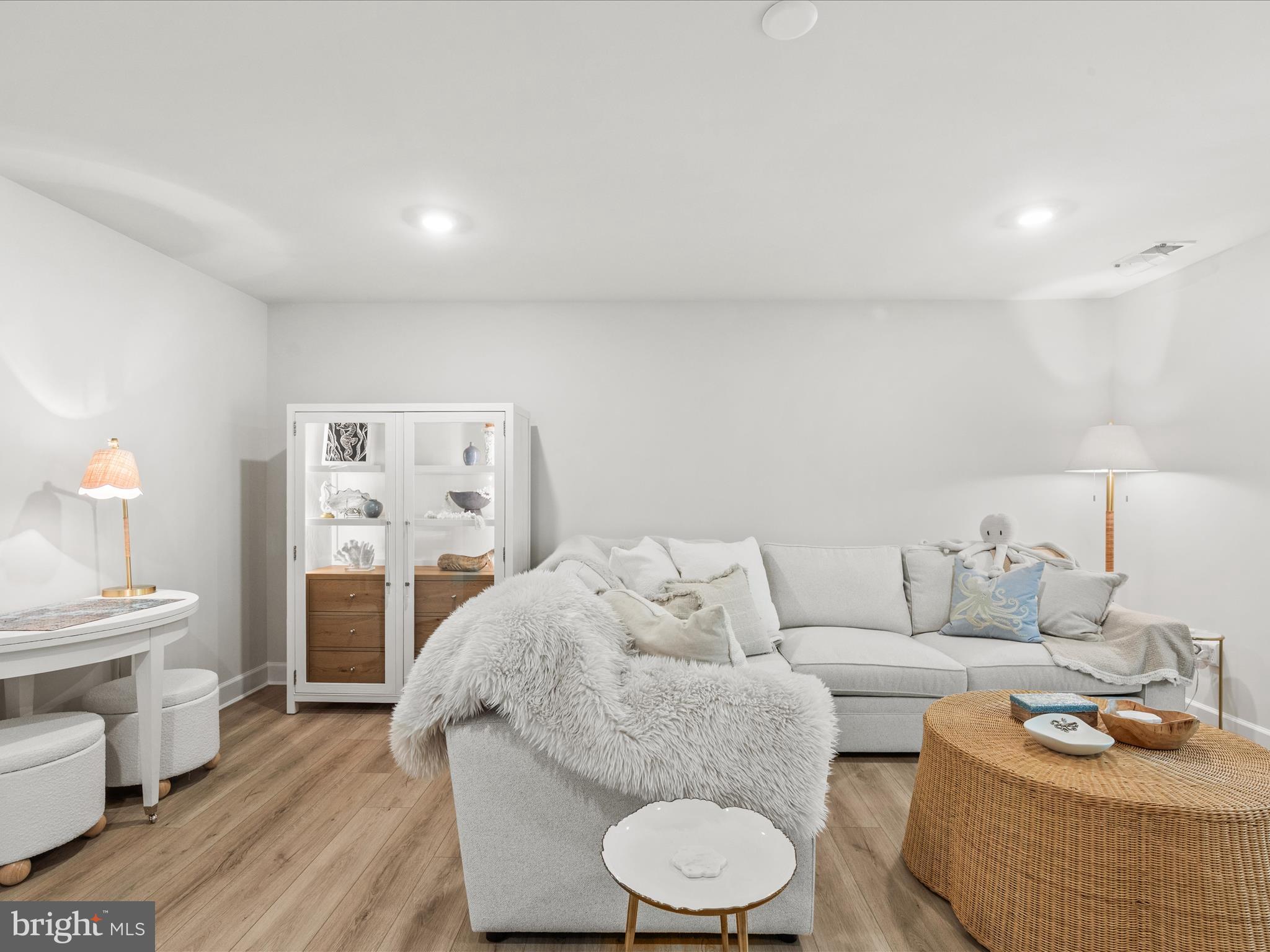 PENINSULA - Residential