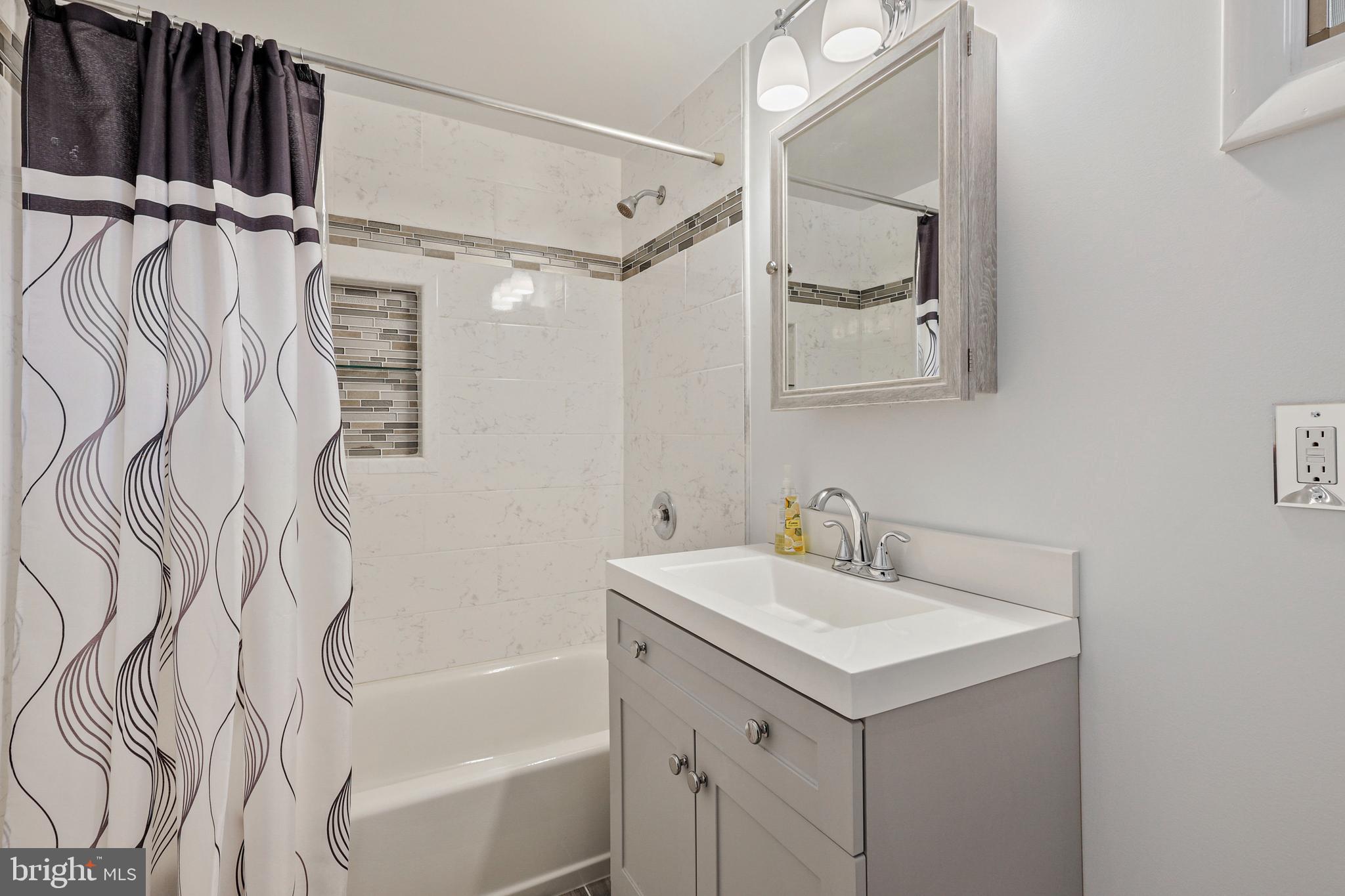 MOXLEY ACRES - Residential