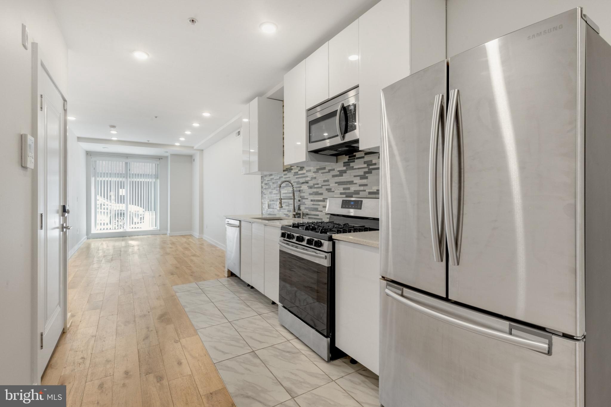 FRANCISVILLE - Residential Lease