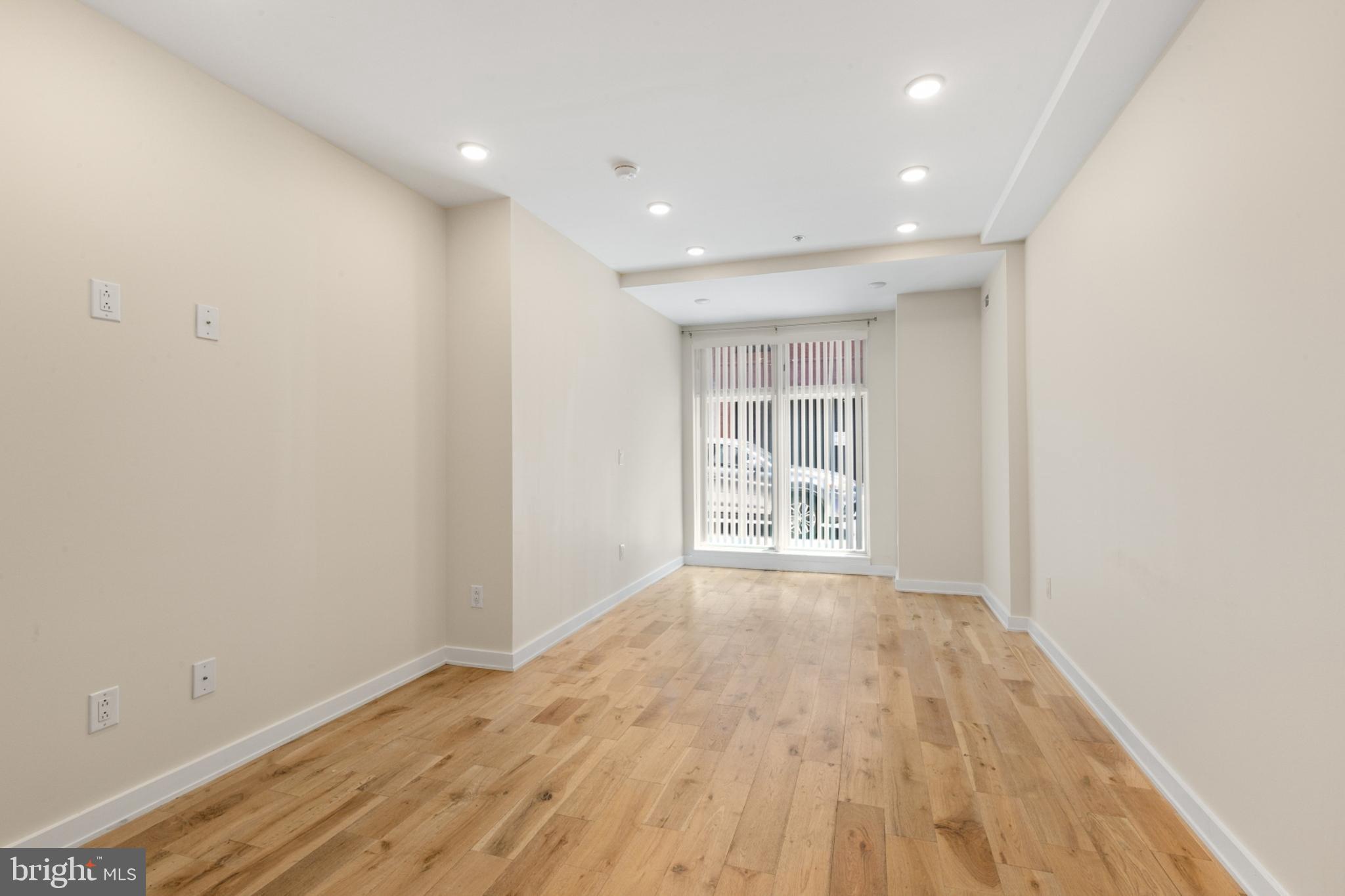 FRANCISVILLE - Residential Lease