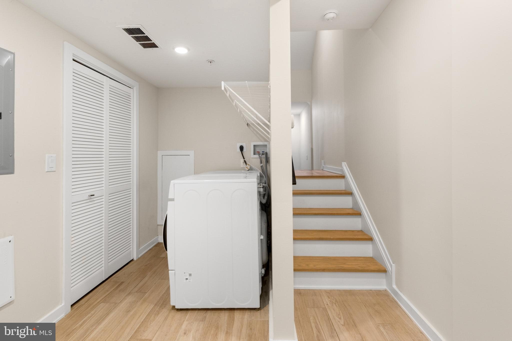 FRANCISVILLE - Residential Lease